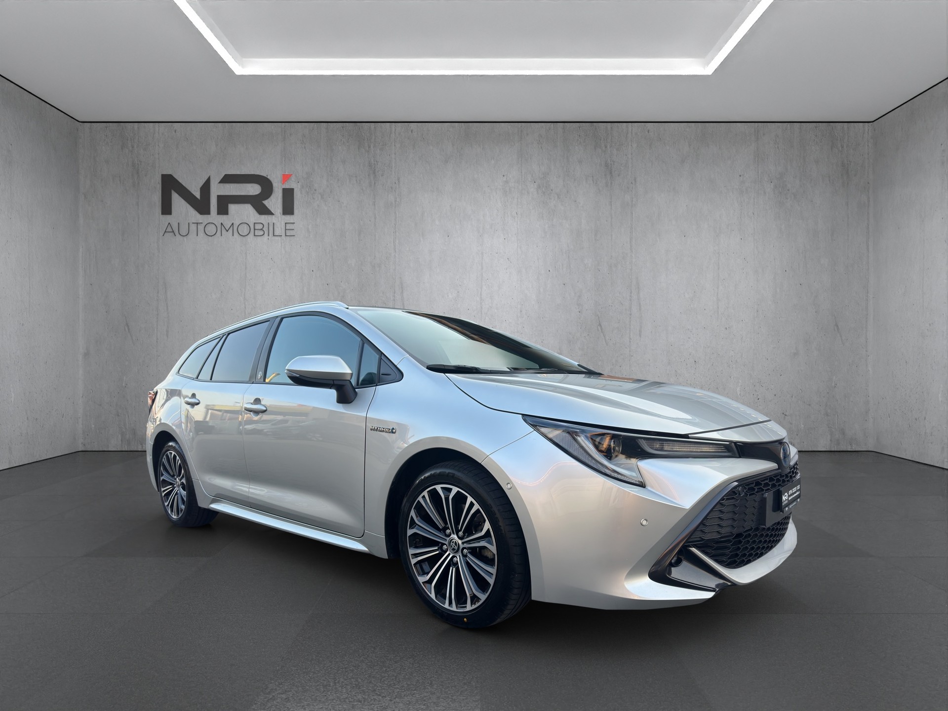 TOYOTA Corolla Touring Sports 2.0 HSD Trend-showroom-element-2