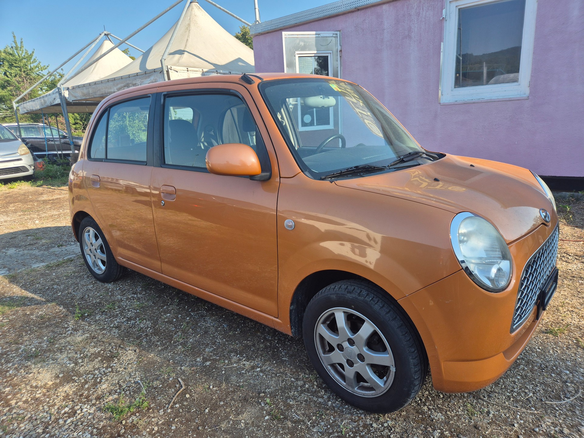 DAIHATSU Trevis 1.0