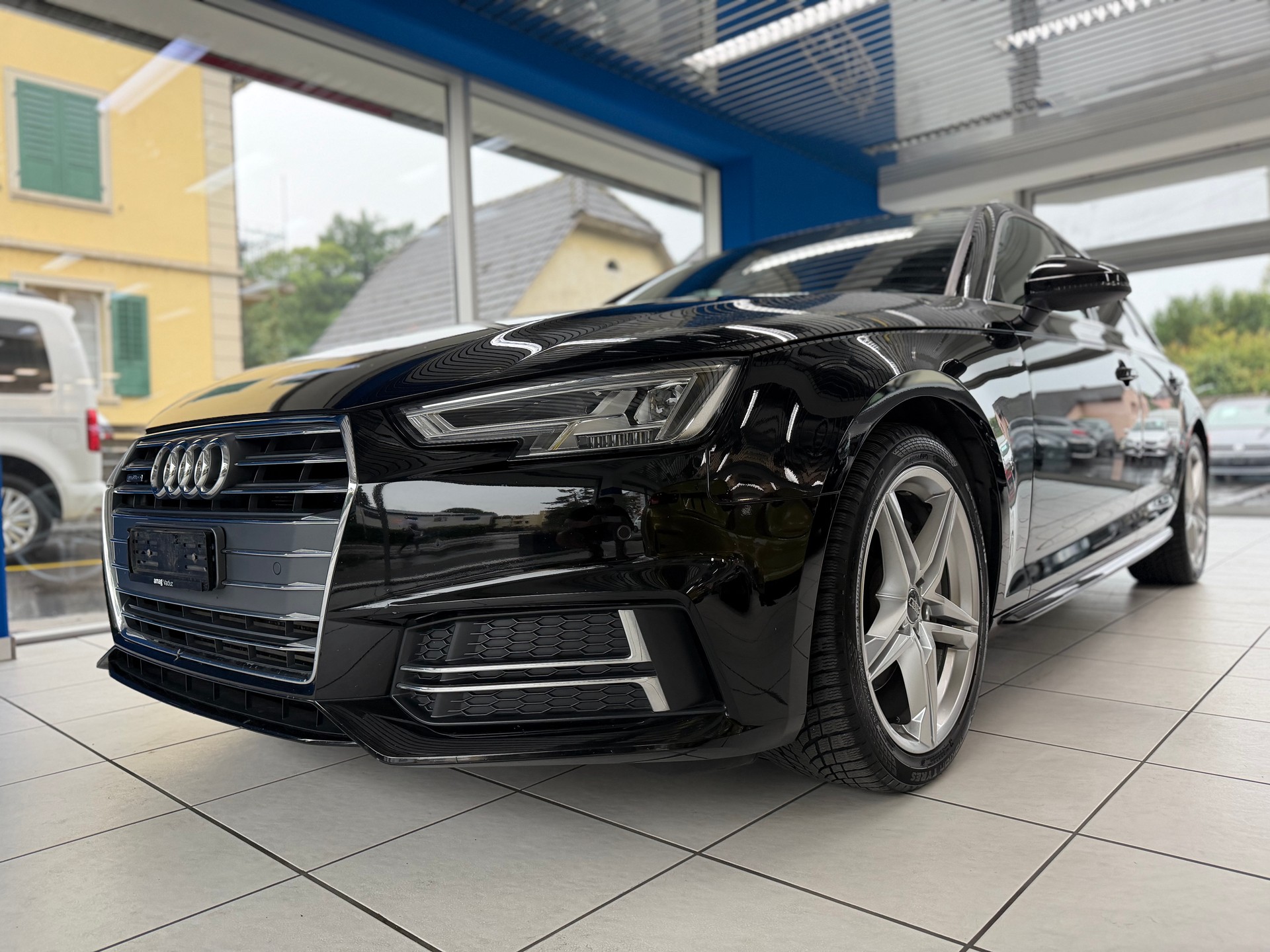 AUDI A4 Avant 3.0 TDI quattro S-tronic S-LINE-showroom-element-1