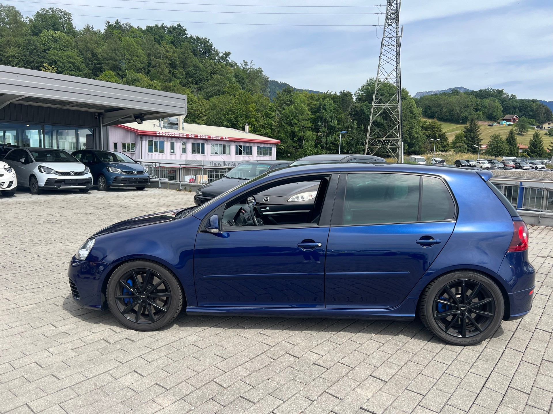 VW Golf R32 V6 4Motion DSG-image-8