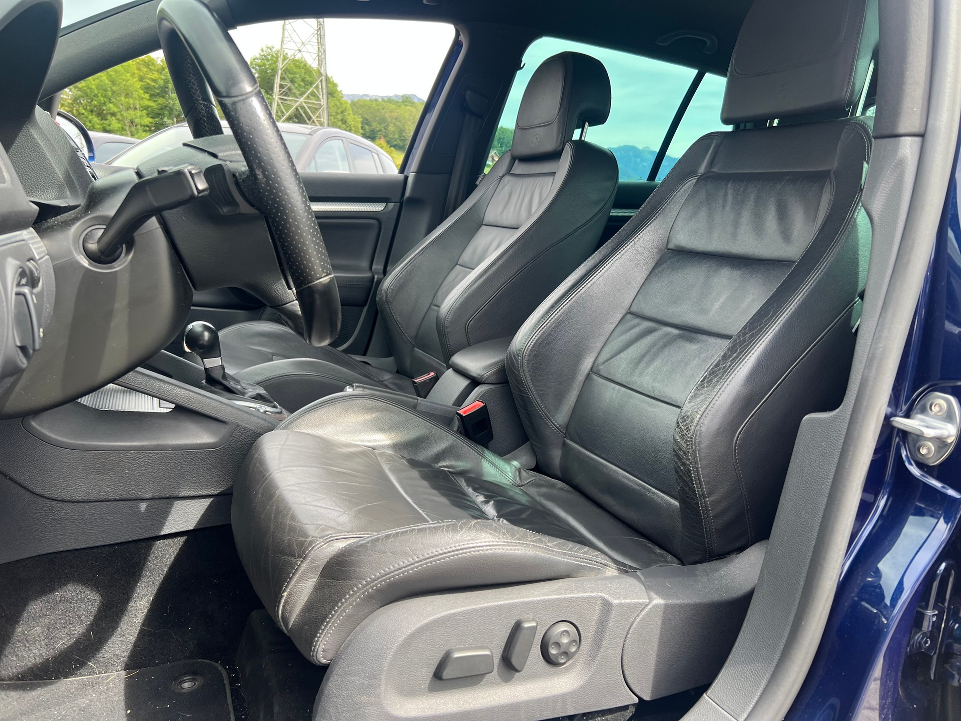 VW Golf R32 V6 4Motion DSG-image-10