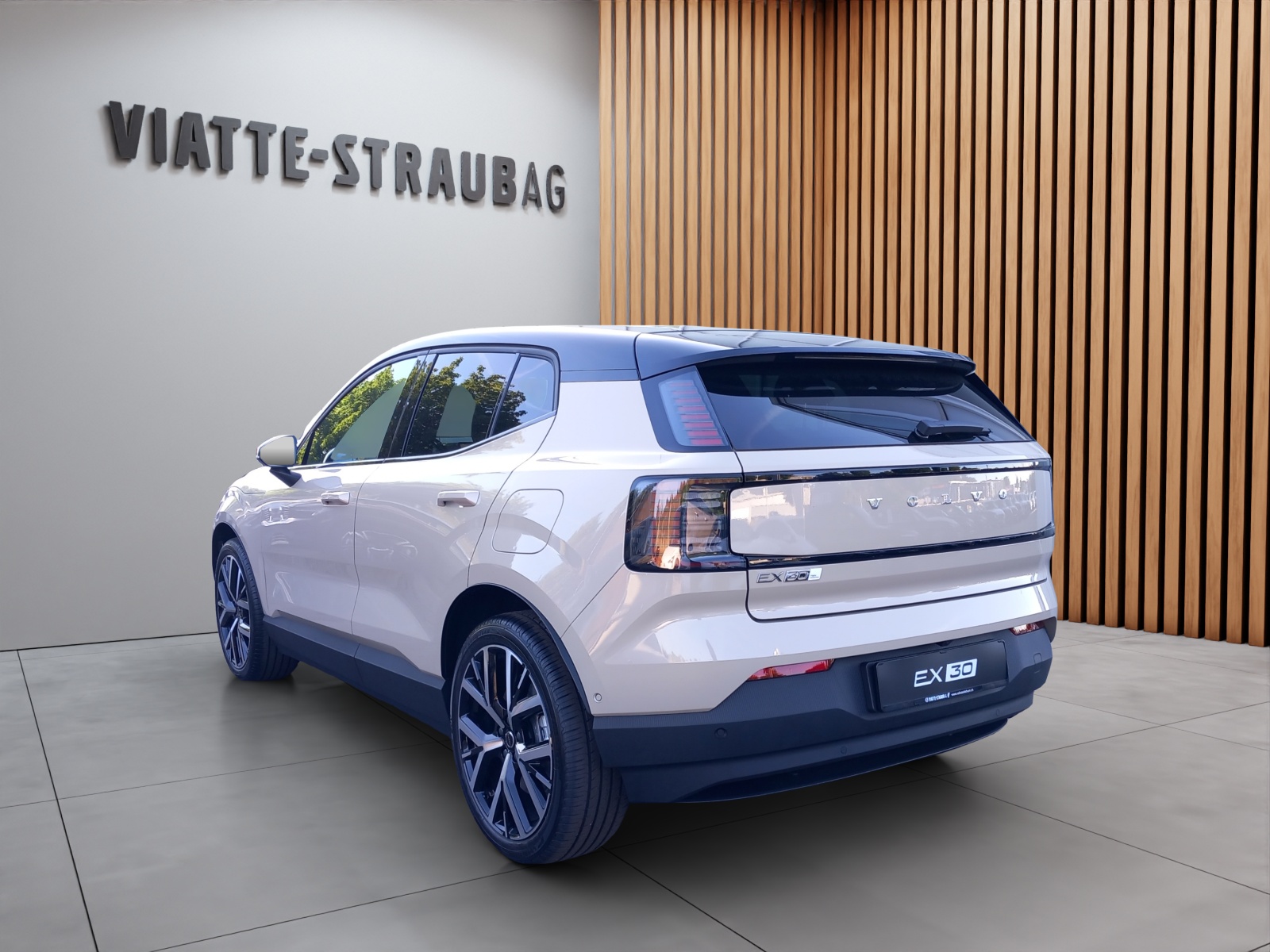 VOLVO EX30 E60 Twin Ultra Performance AWD-showroom-element-2