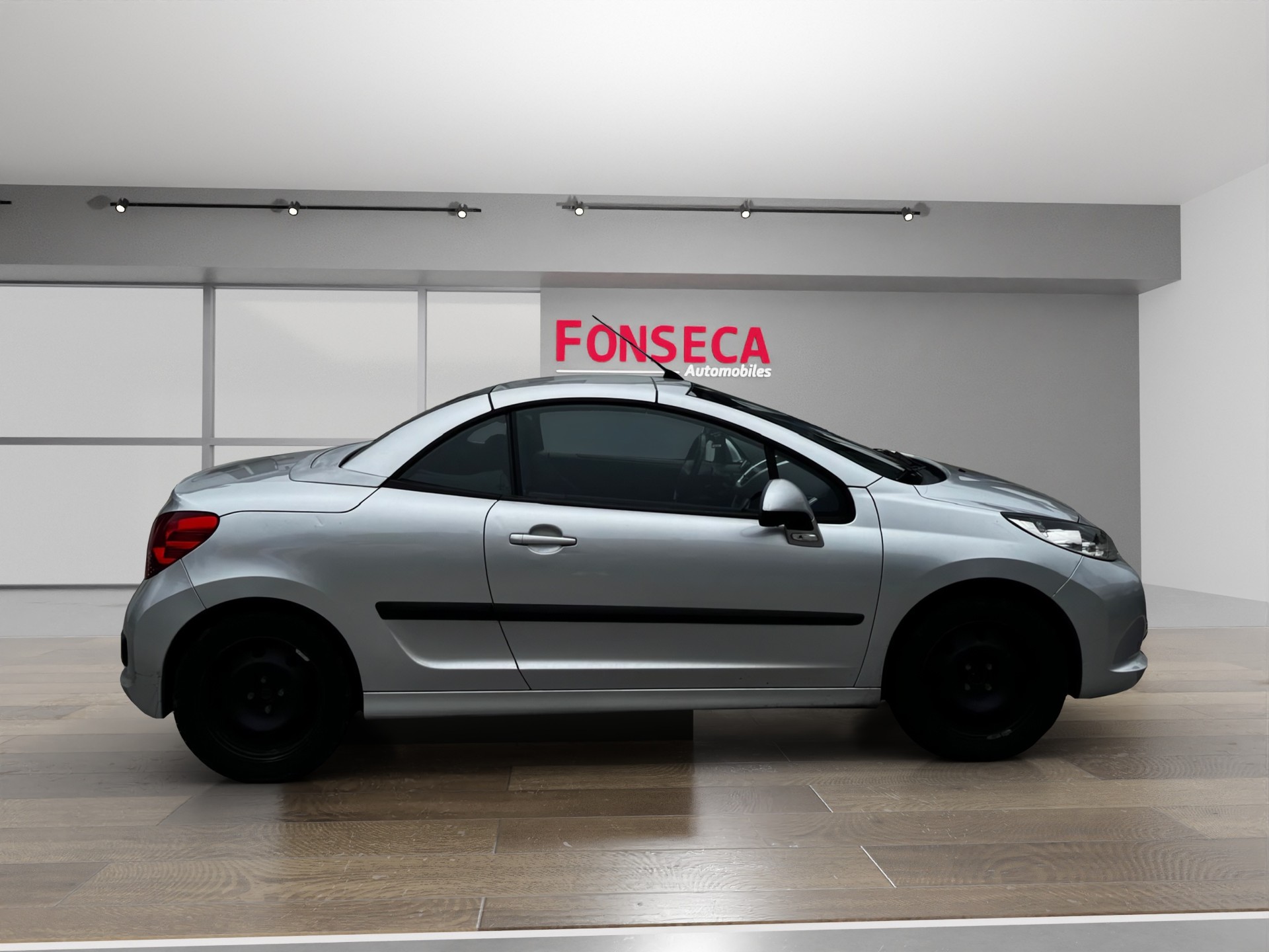 PEUGEOT 207 CC 1.6 16V Sport-image-2
