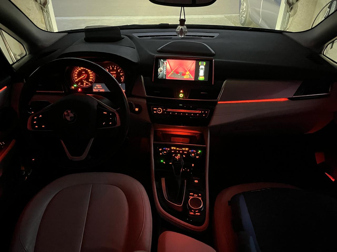 BMW 225xe-image-19