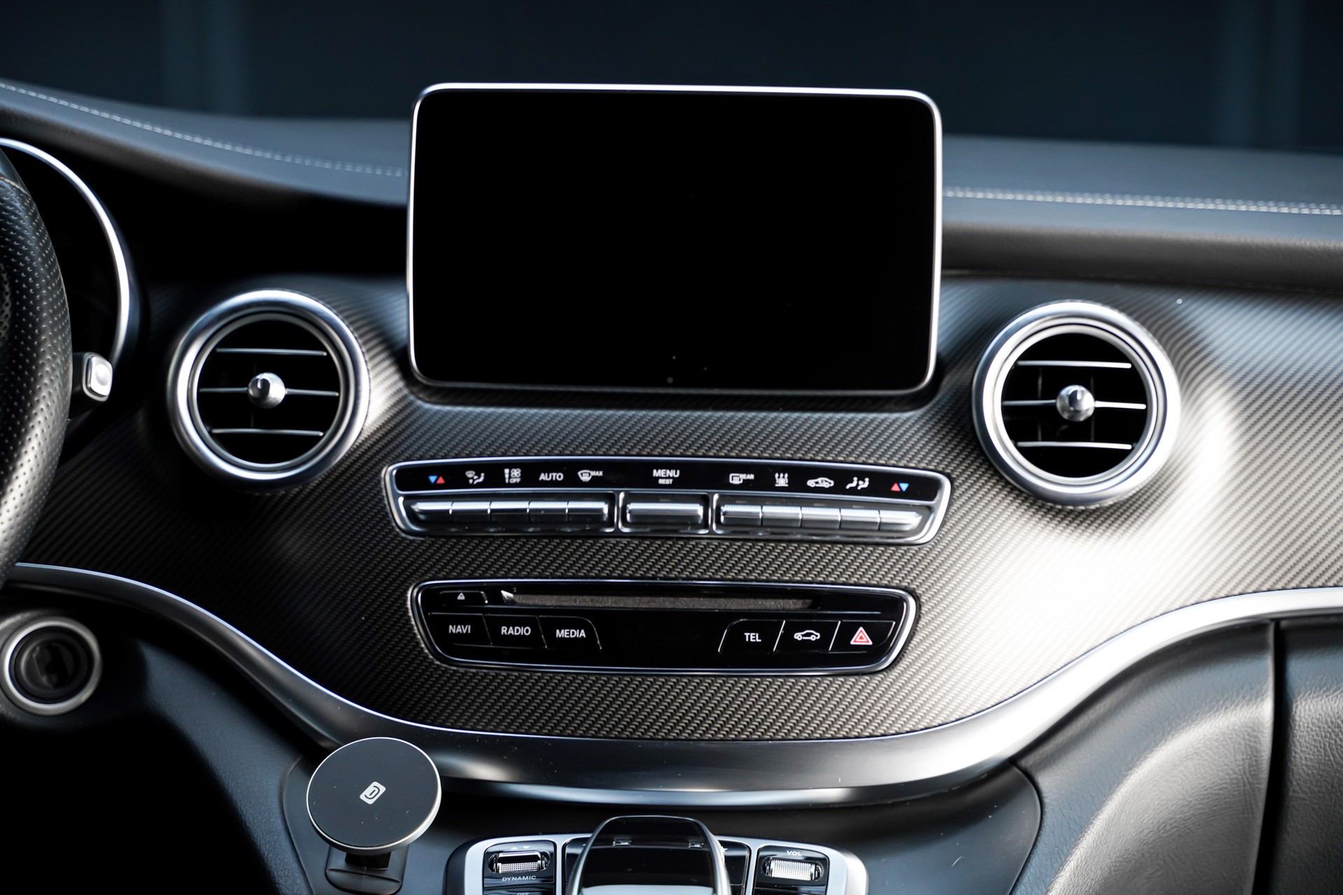 MERCEDES-BENZ V 250 d Swiss Edition lang AMG Line 4Matic 7G-Tronic-image-26