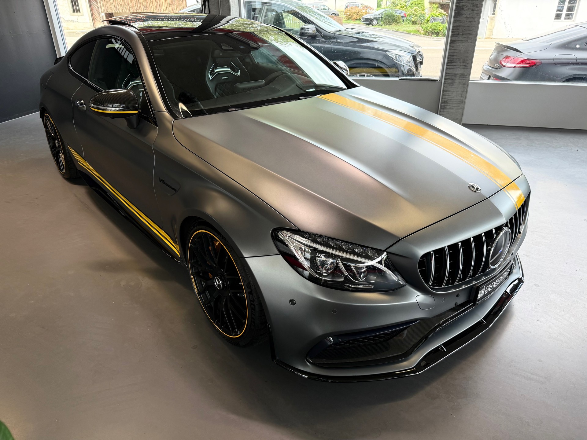MERCEDES-BENZ C 63 S AMG Edition 1 Speedshift-showroom-element-1