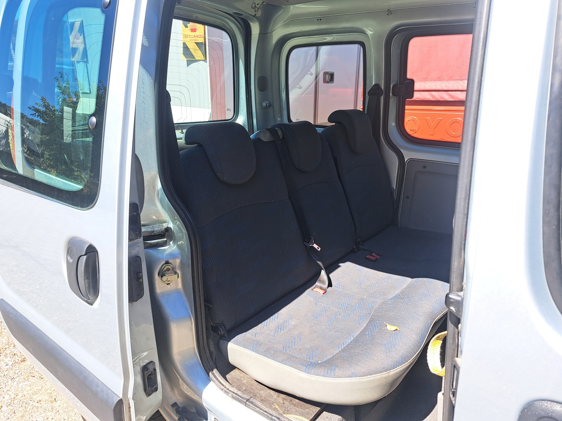 RENAULT Kangoo 1.2 16V Oasis-image-5