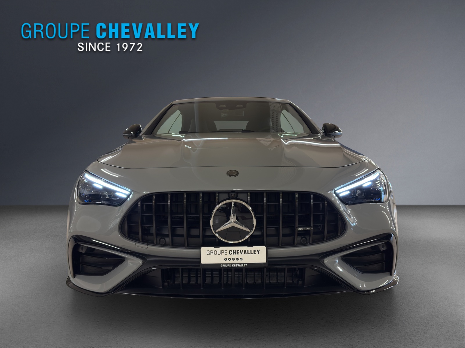 MERCEDES-BENZ AMG CLE 53 4M+ Cabriolet-showroom-element-3