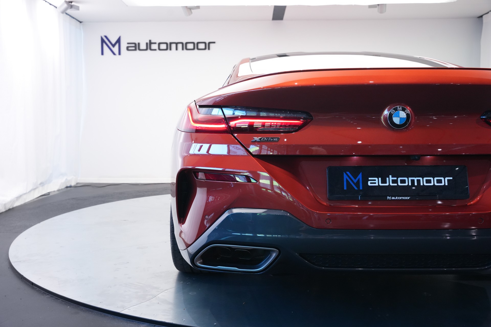 BMW M850i xDrive Steptronic *Sunset Orange* *Night Vision* *Softclose*-image-10