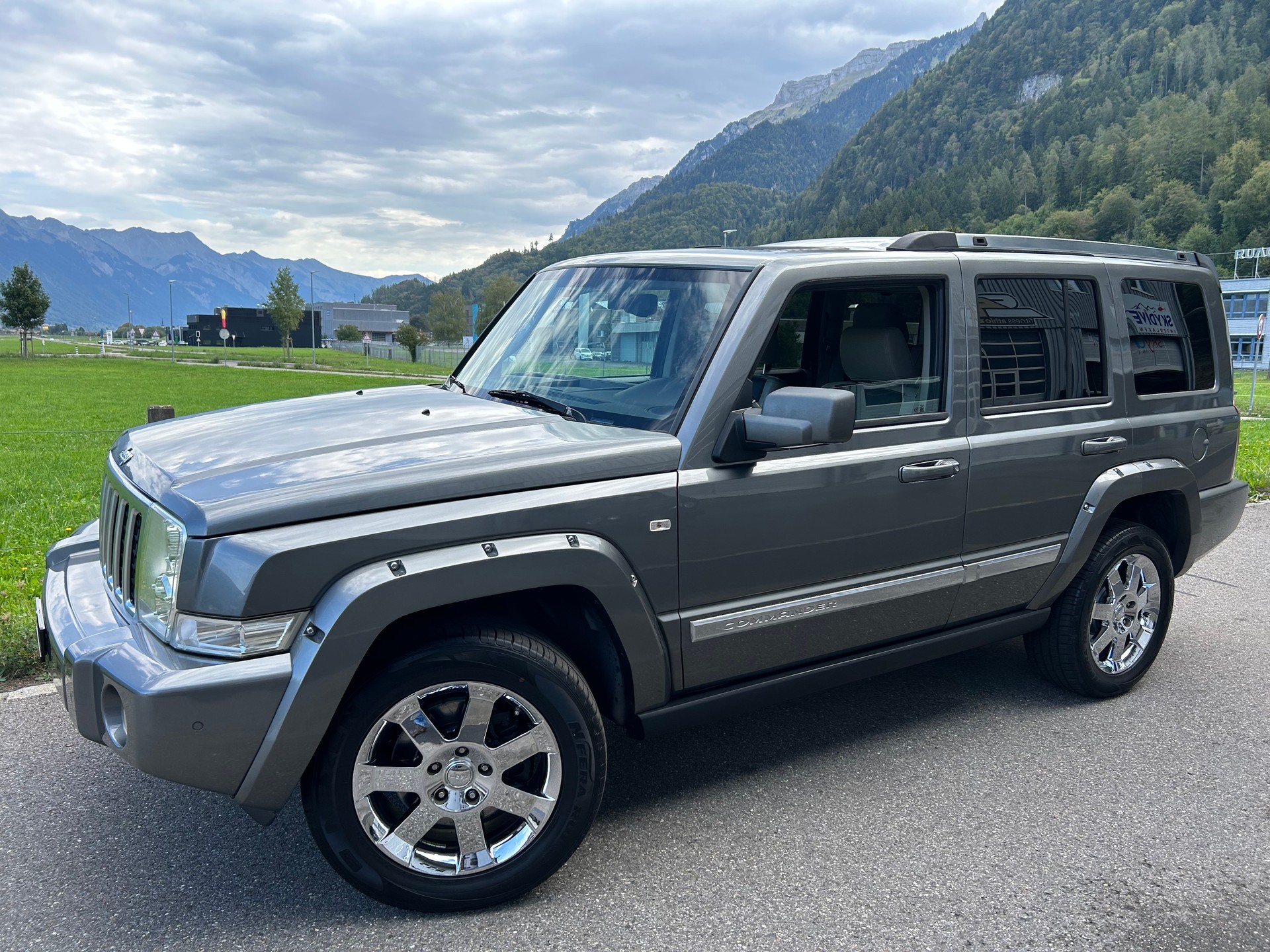 JEEP Commander 3.0 CRD Overland Automatic