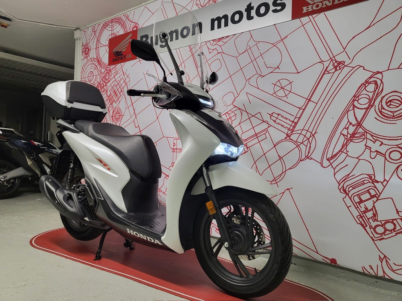 HONDA SH 125 Sporty-image-7