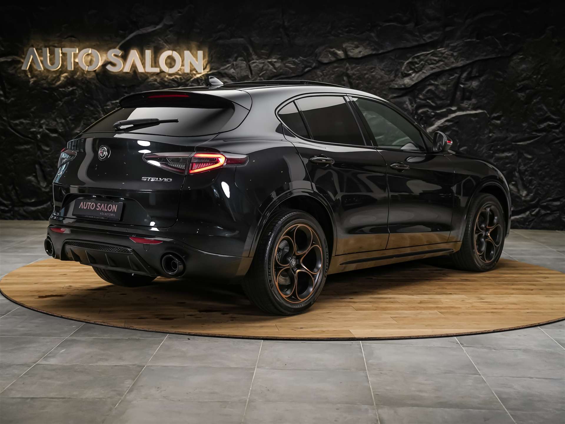 ALFA ROMEO Stelvio 2.0 Intensa Q4 AT8 *SOFORT Verfügbar*Werksgarantie*Panorama*Harman/Kardon*-image-5
