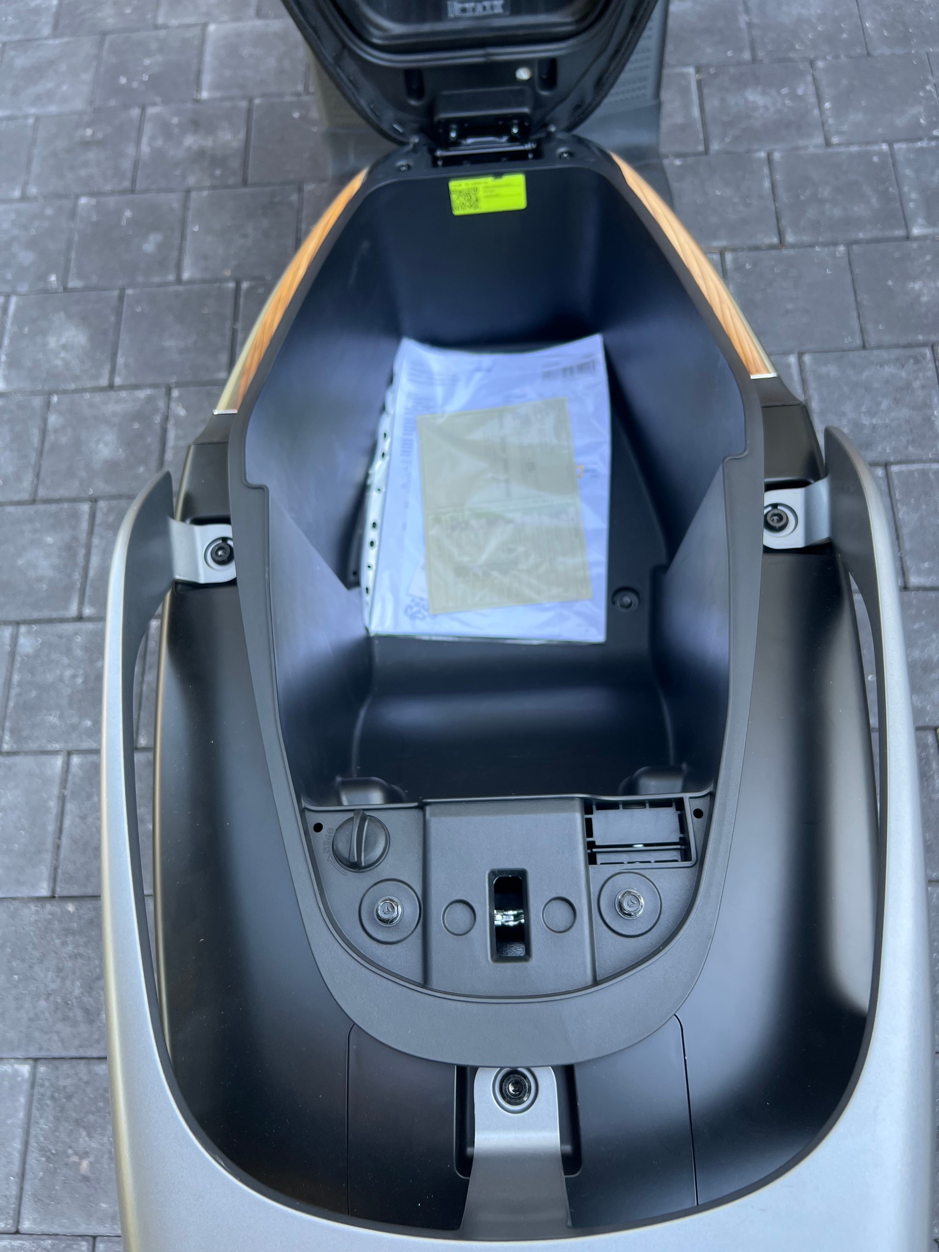 YADEA Fierider F200-image-5