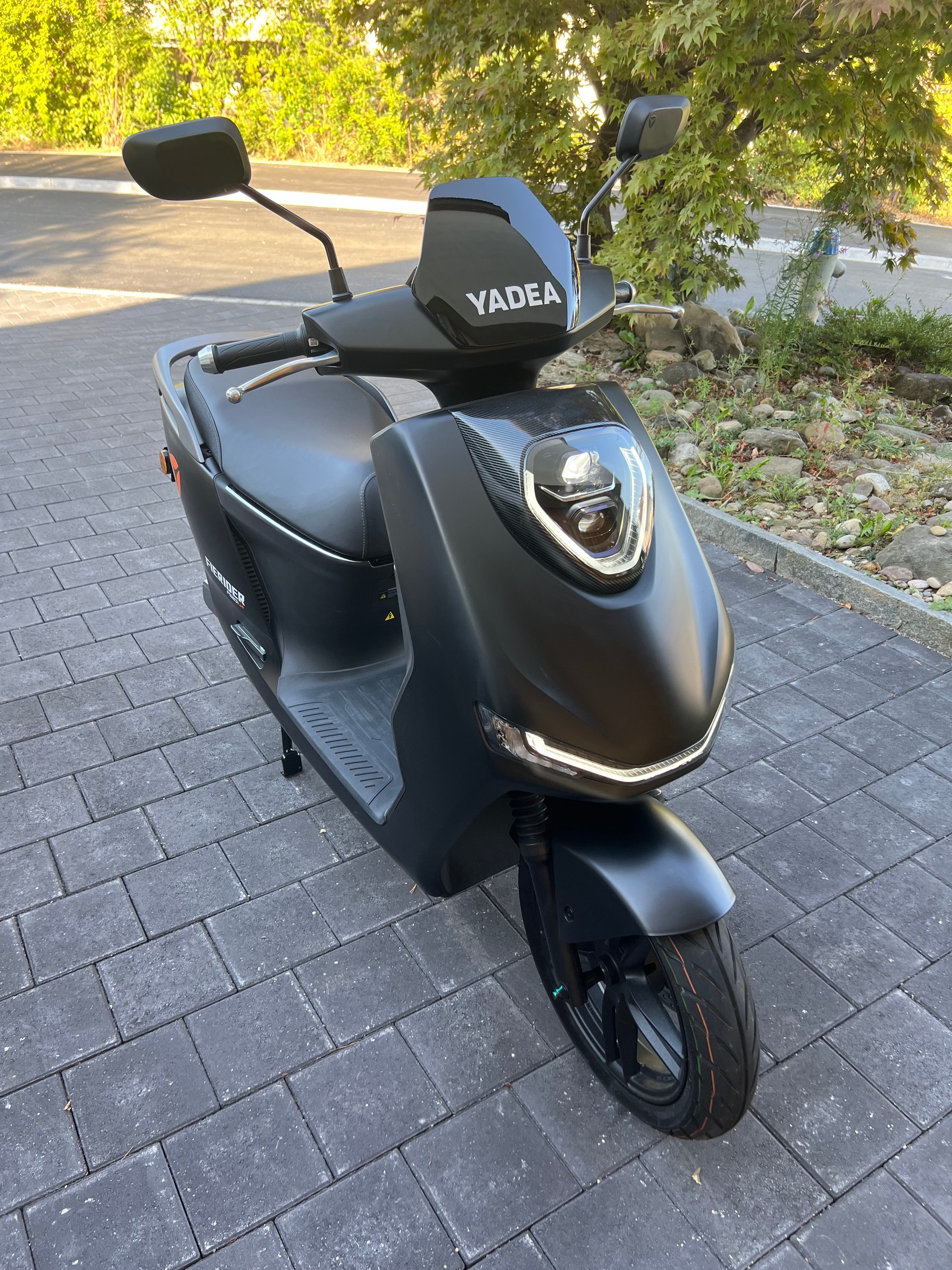 YADEA Fierider F200-image-1