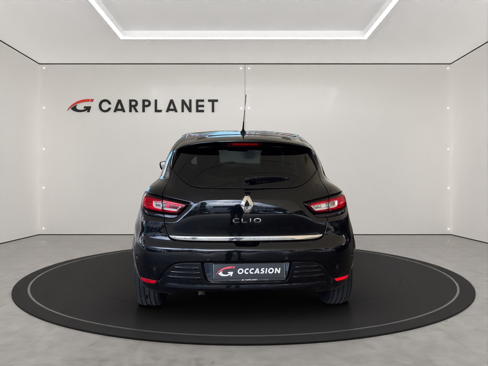 RENAULT Clio 1.2 TCe 120PS 90th Anniv. S/S *Automat*-image-6