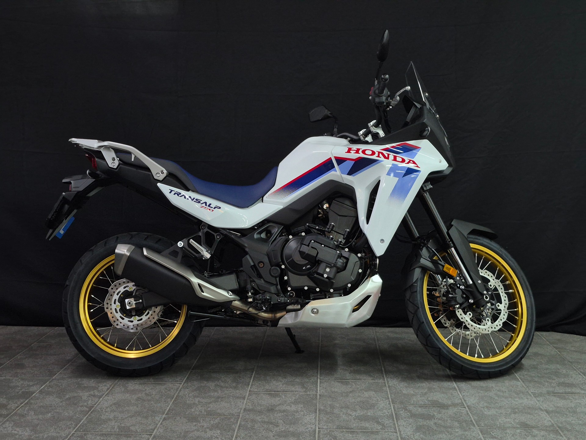 HONDA XL 750 Transalp E-Clutch-image-2