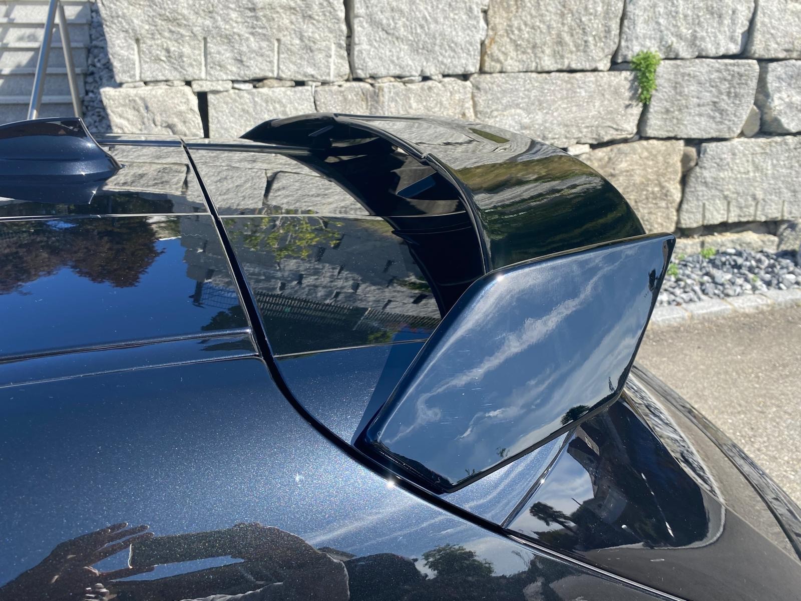 BMW M135i xDrive Steptronic Black Edition-image-6