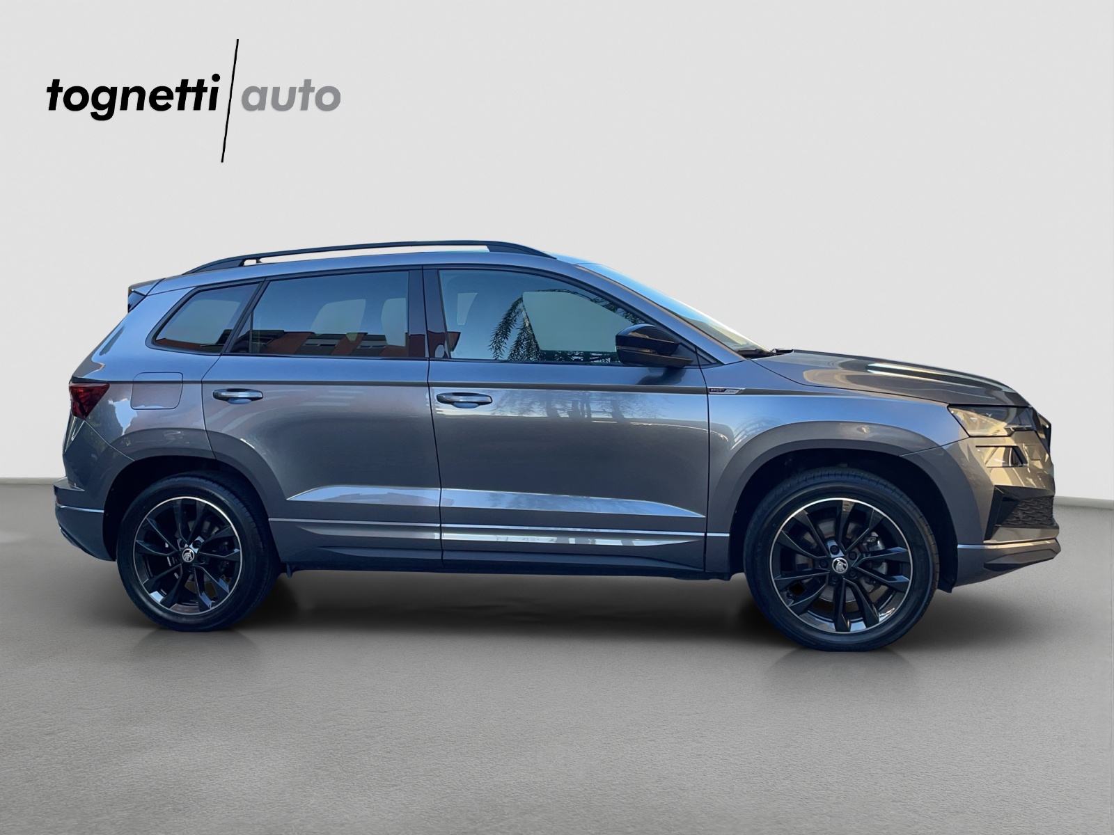 SKODA Karoq 2.0 TSI SportLine 4x4 DSG-showroom-element-2