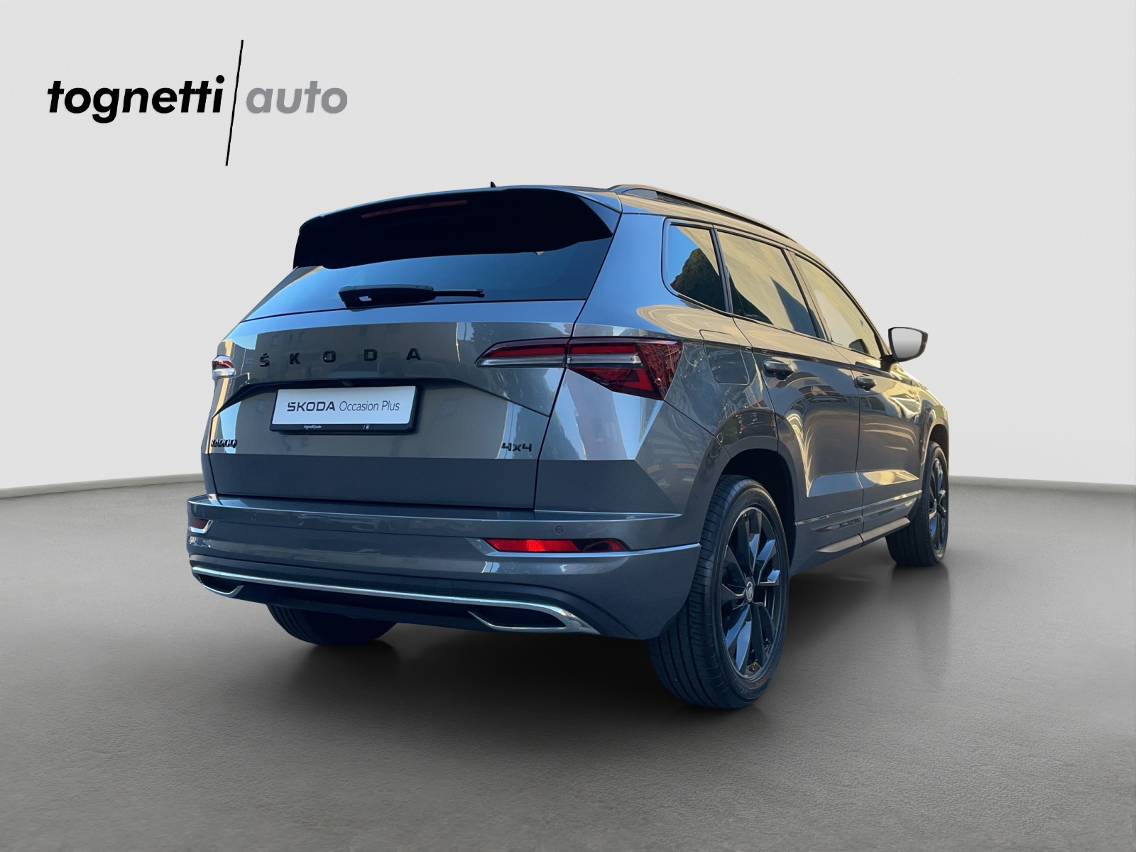 SKODA Karoq 2.0 TSI SportLine 4x4 DSG-showroom-element-3