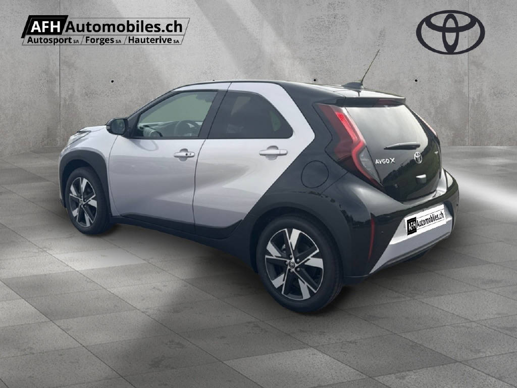 TOYOTA Aygo X 1.5 VVT-i HSD Trend-showroom-element-2