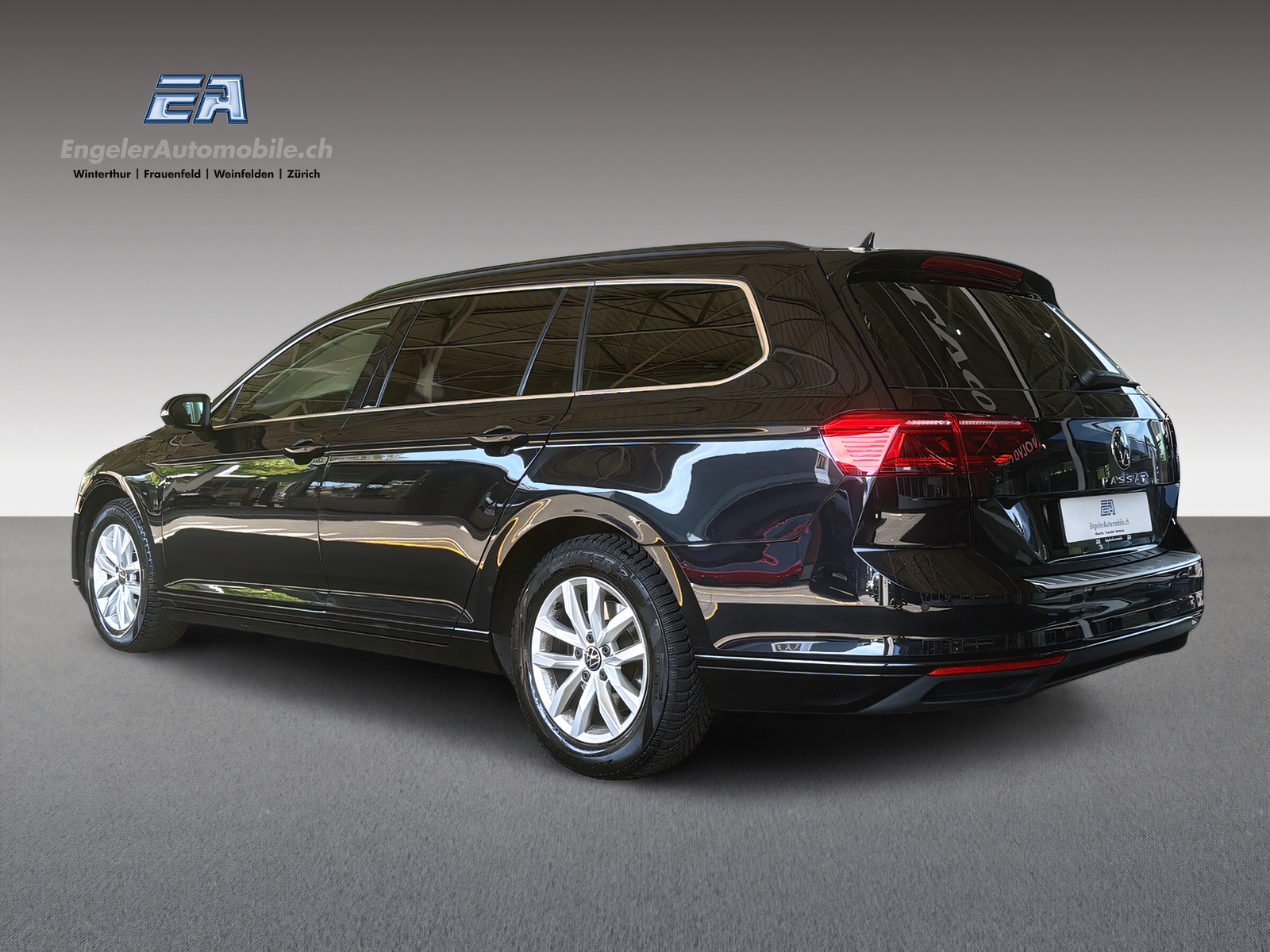 VW Passat Variant 2.0 TDI 150 Business DSG-showroom-element-3