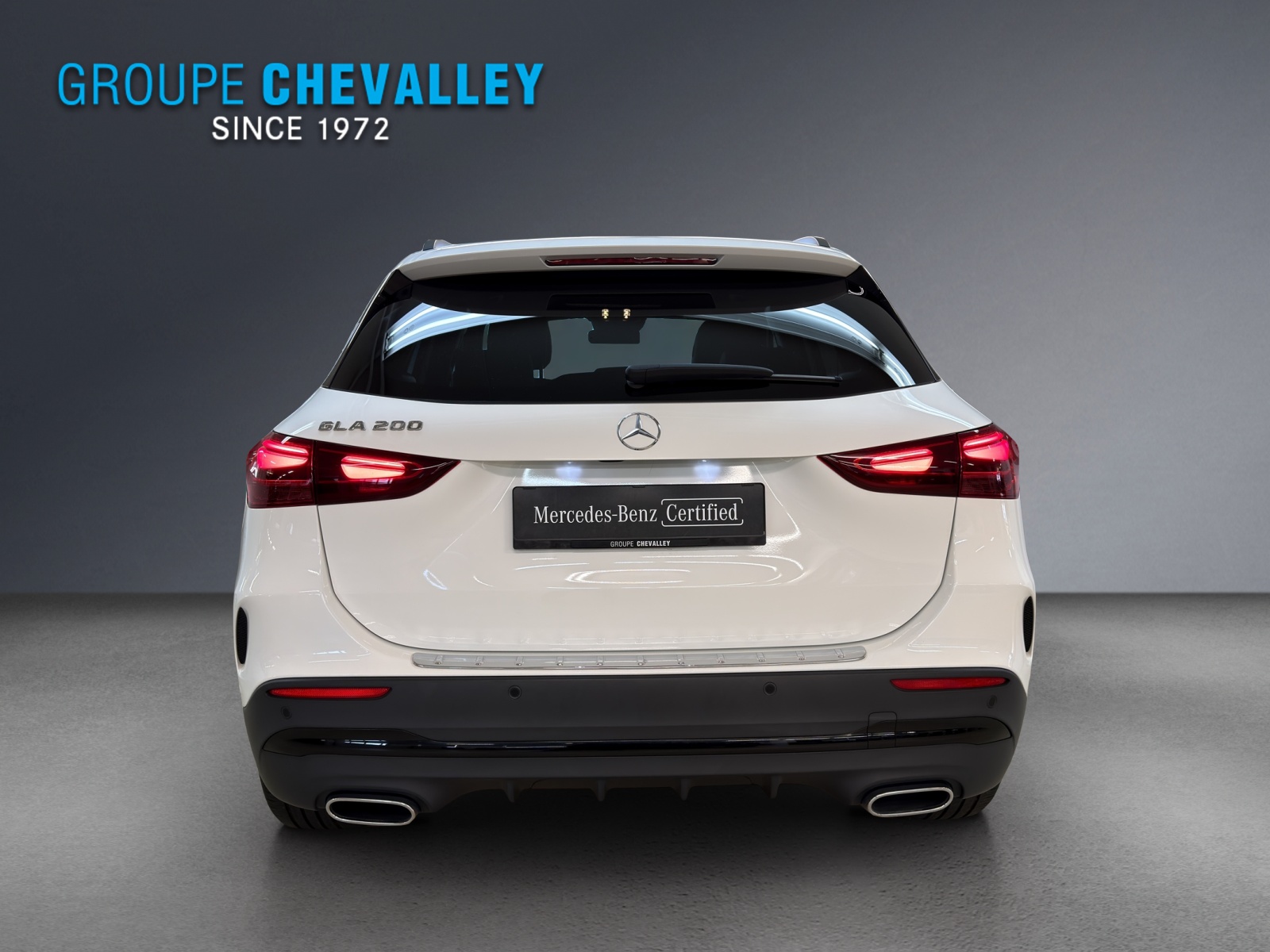 MERCEDES-BENZ GLA 200 7G-DCT-image-4
