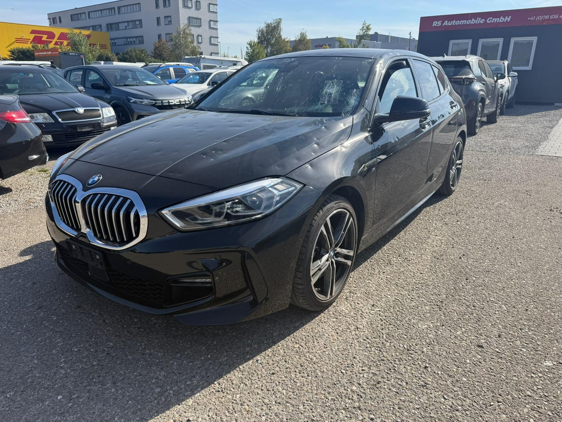 BMW 1er Reihe F40 118i M Sport-showroom-element-3