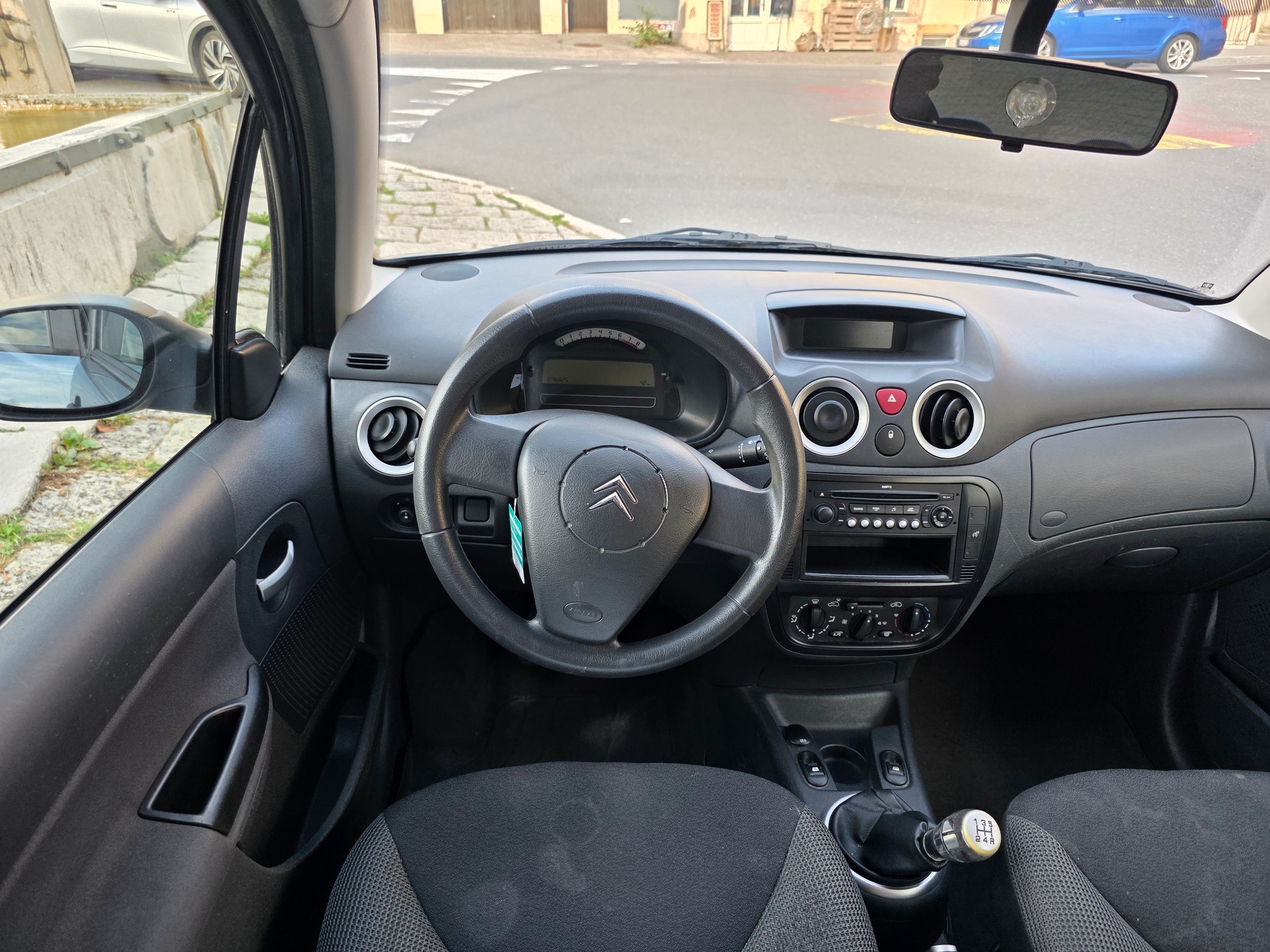 CITROEN C3 1.1i X-image-7