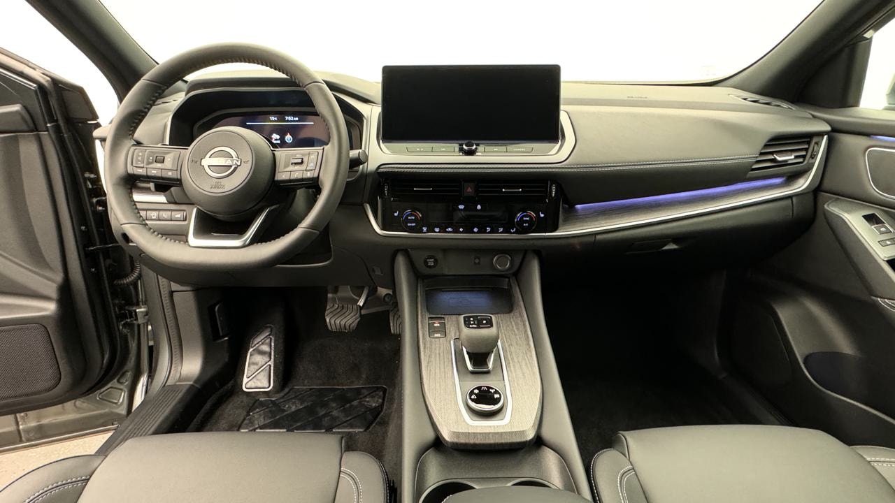 NISSAN Qashqai 1.3 DIG-T MHEV Tekna+ Xtronic 4x4-image-5