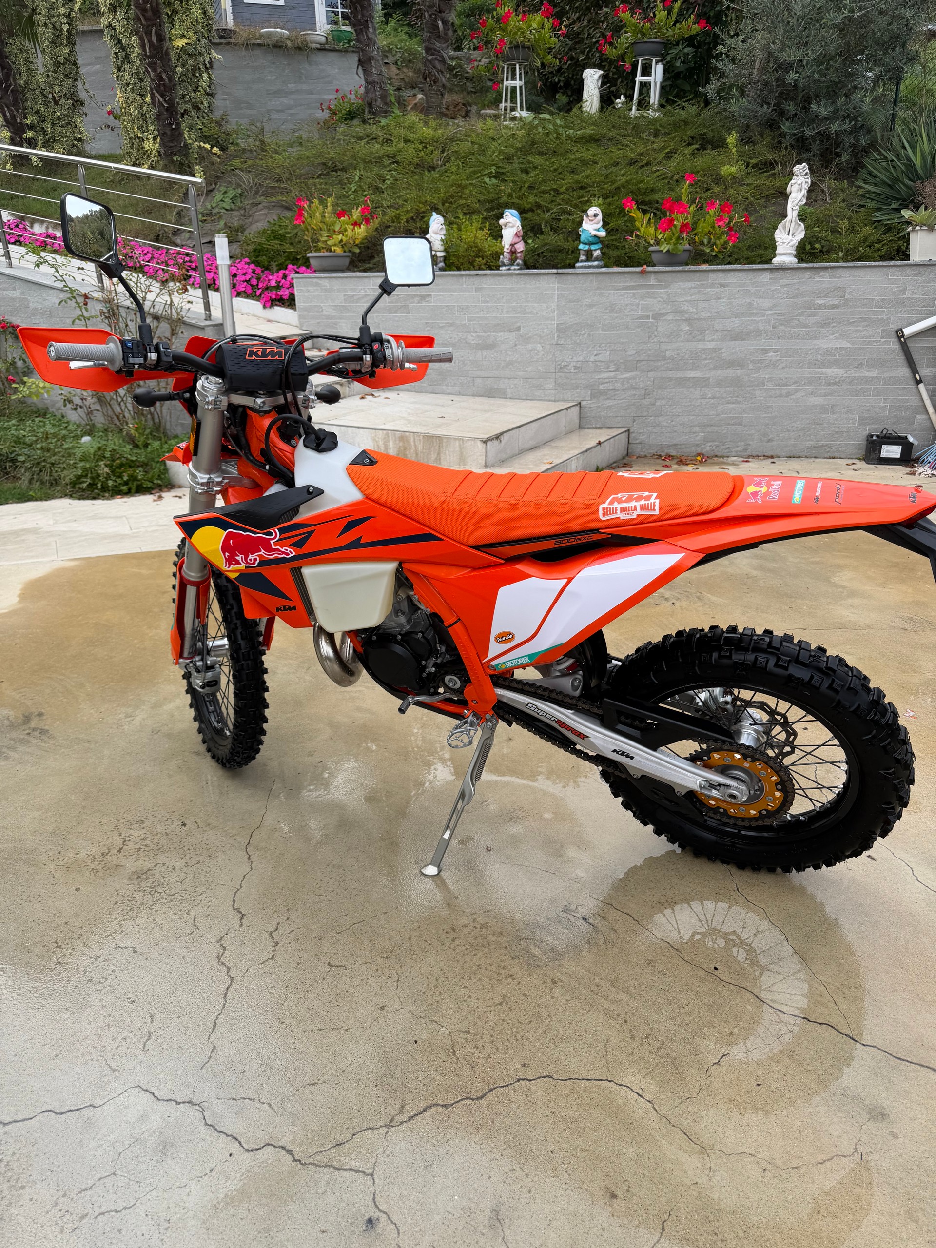 KTM 300 EXC special edition-image-0