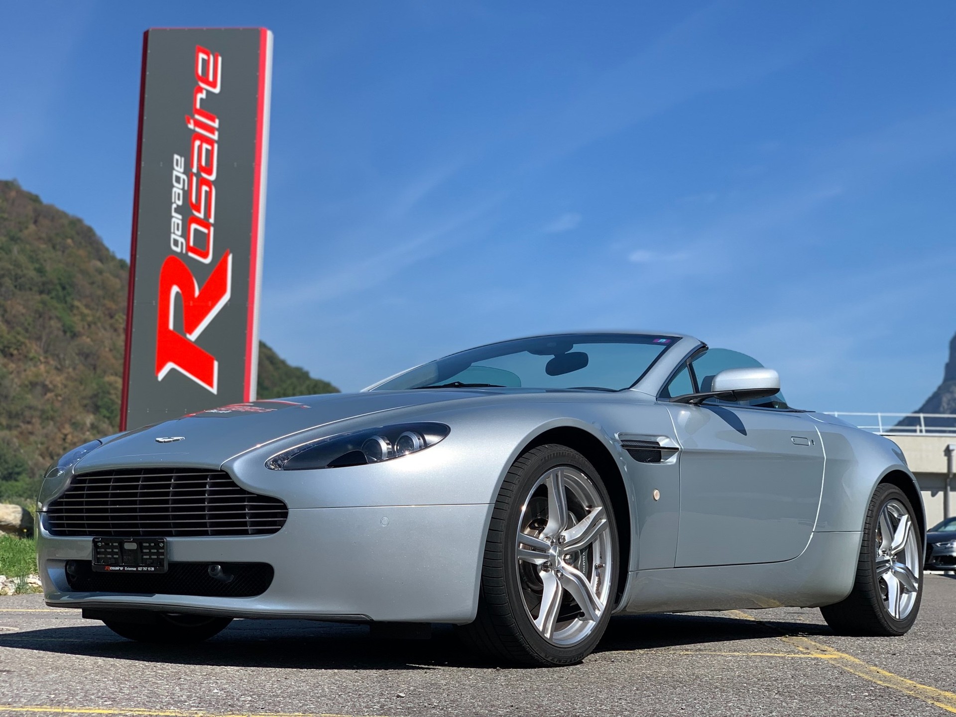 ASTON MARTIN V8 Vantage 4.7 Sportshift-image-5