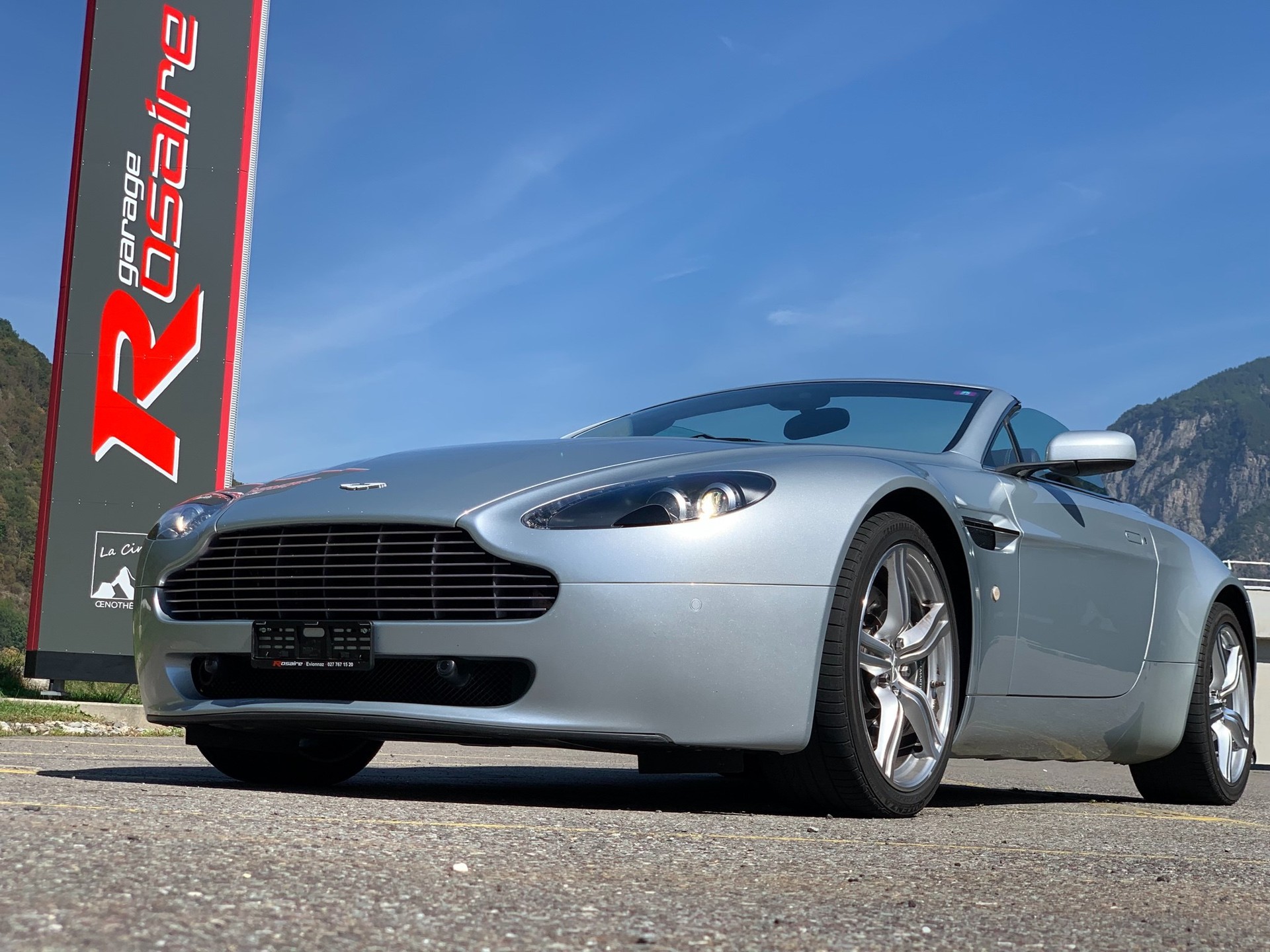 ASTON MARTIN V8 Vantage 4.7 Sportshift-image-6