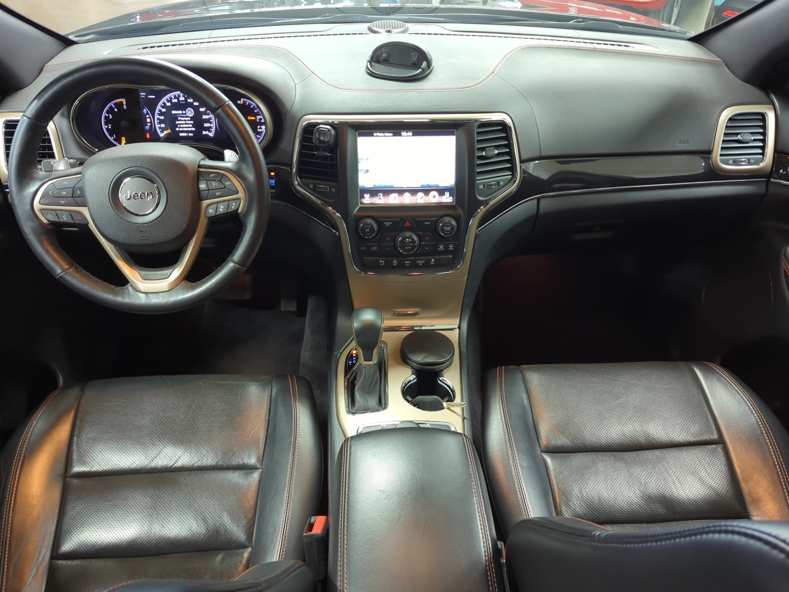 JEEP Grand Cherokee 3.0 CRD 75th Anniversary-image-8