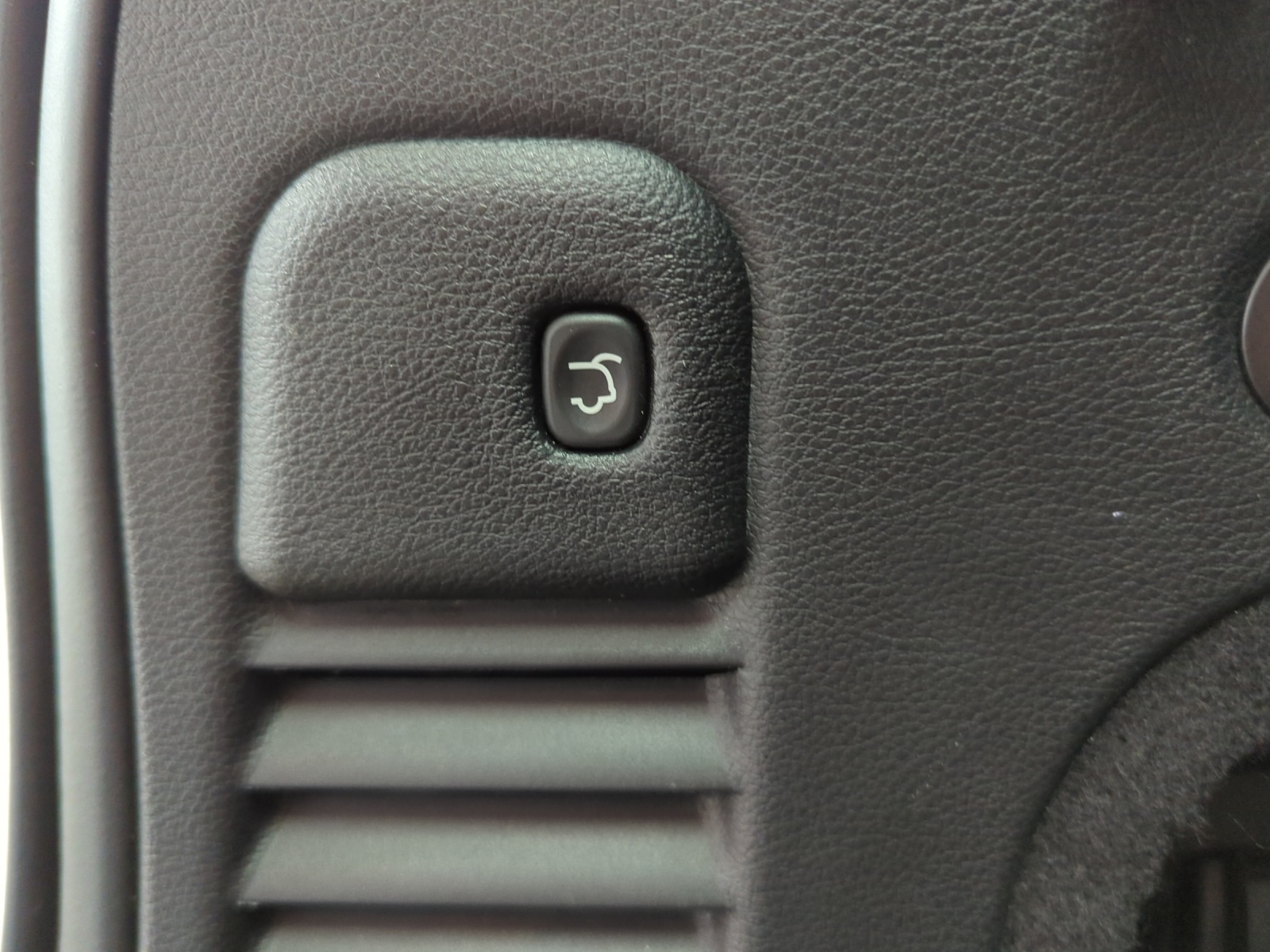 JEEP Grand Cherokee 3.0 CRD 75th Anniversary-image-18