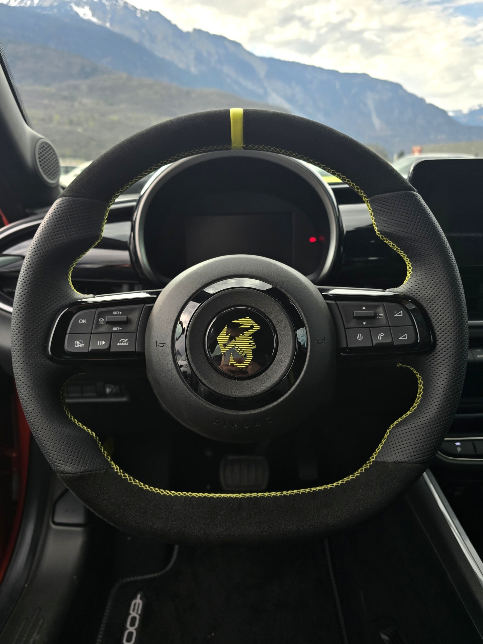 FIAT Abarth 600e Turismo-image-12