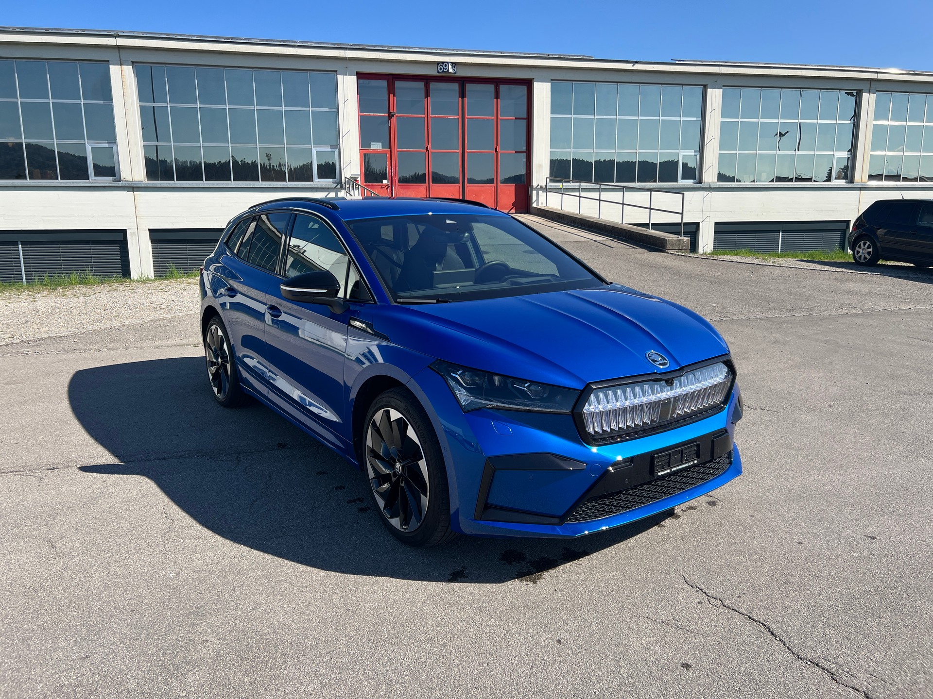 SKODA Enyaq iV 80x SportLine-image-6