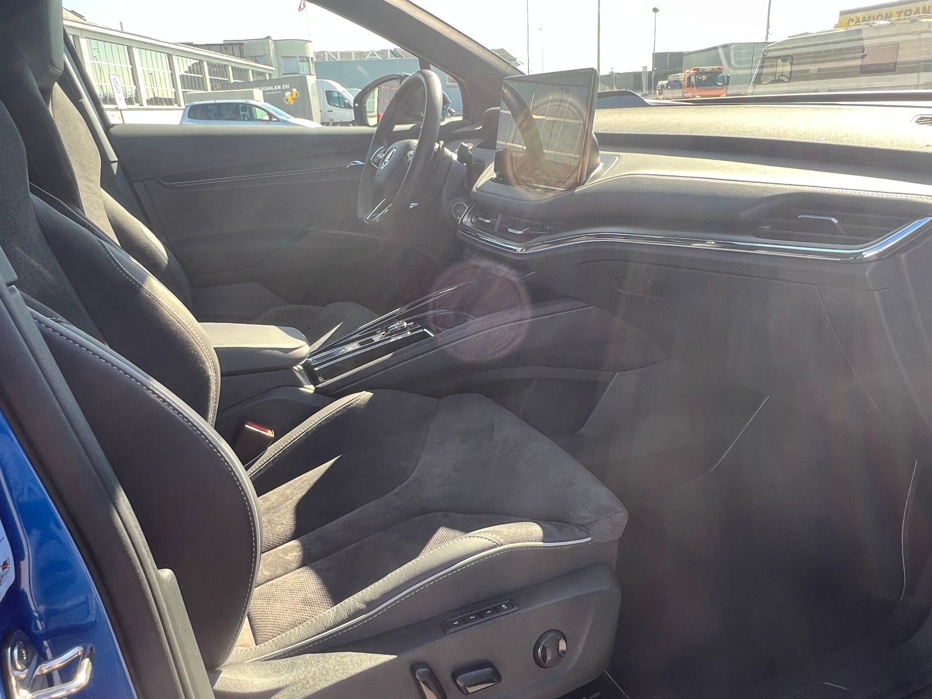 SKODA Enyaq iV 80x SportLine-image-16