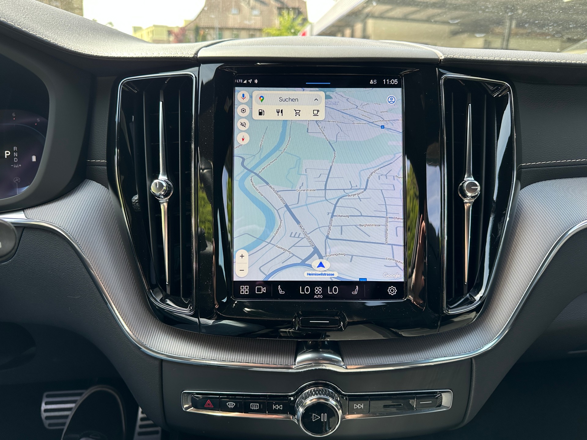 VOLVO XC60 B5 Diesel Mild Hybrid AWD R-Design Geartronic-image-9