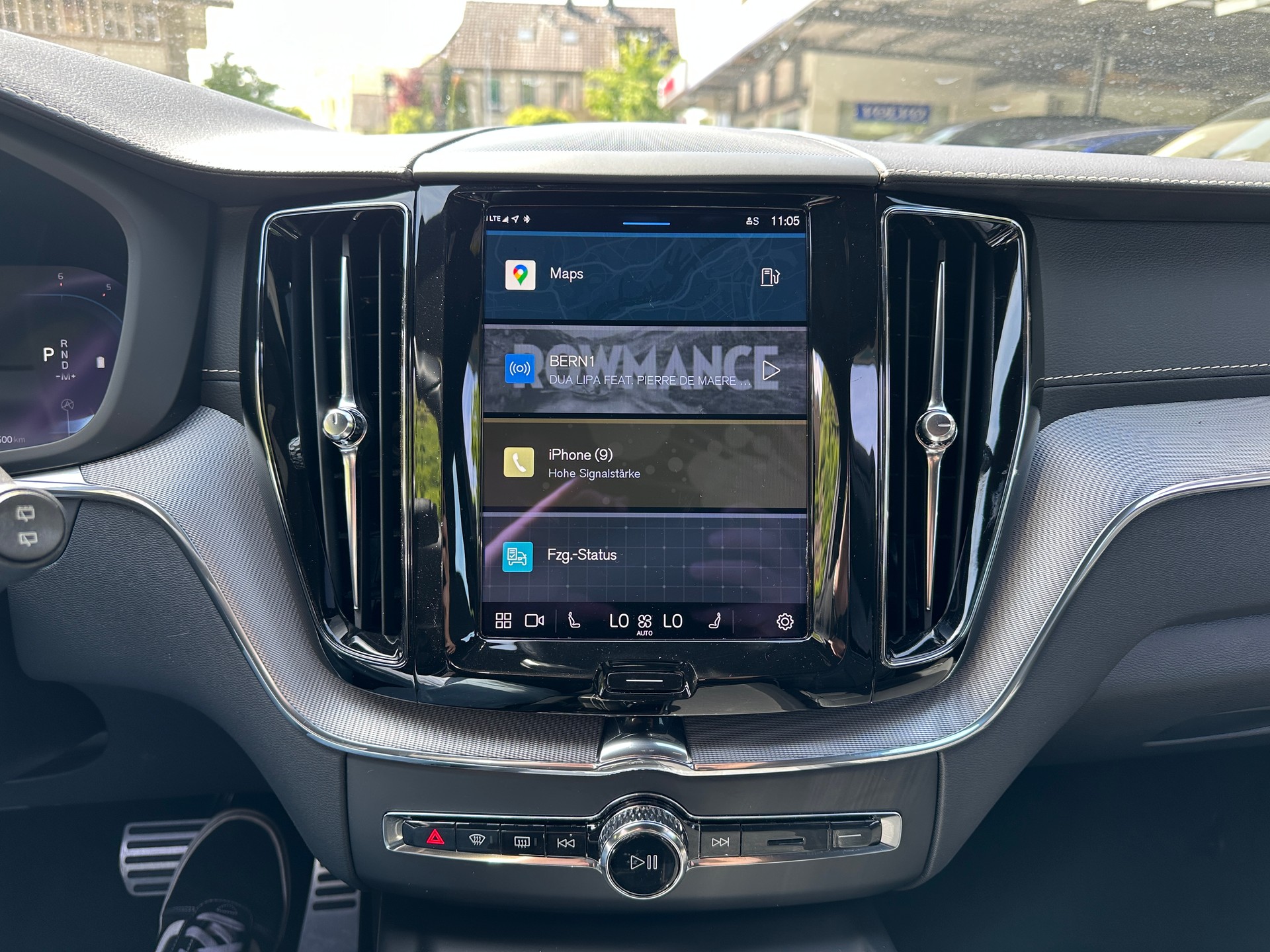 VOLVO XC60 B5 Diesel Mild Hybrid AWD R-Design Geartronic-image-10