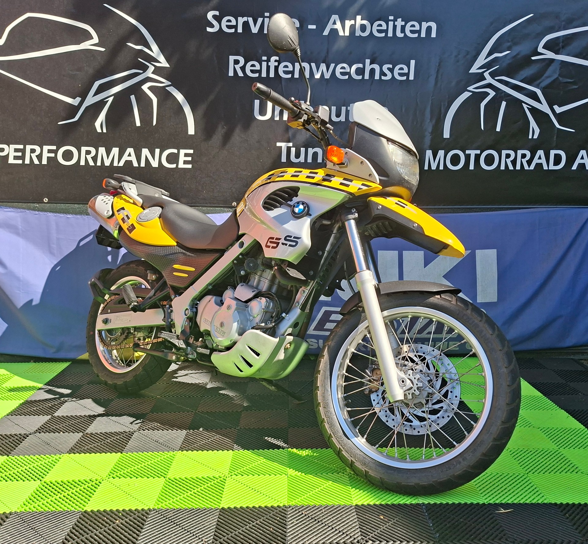 BMW F 650 GS-image-1