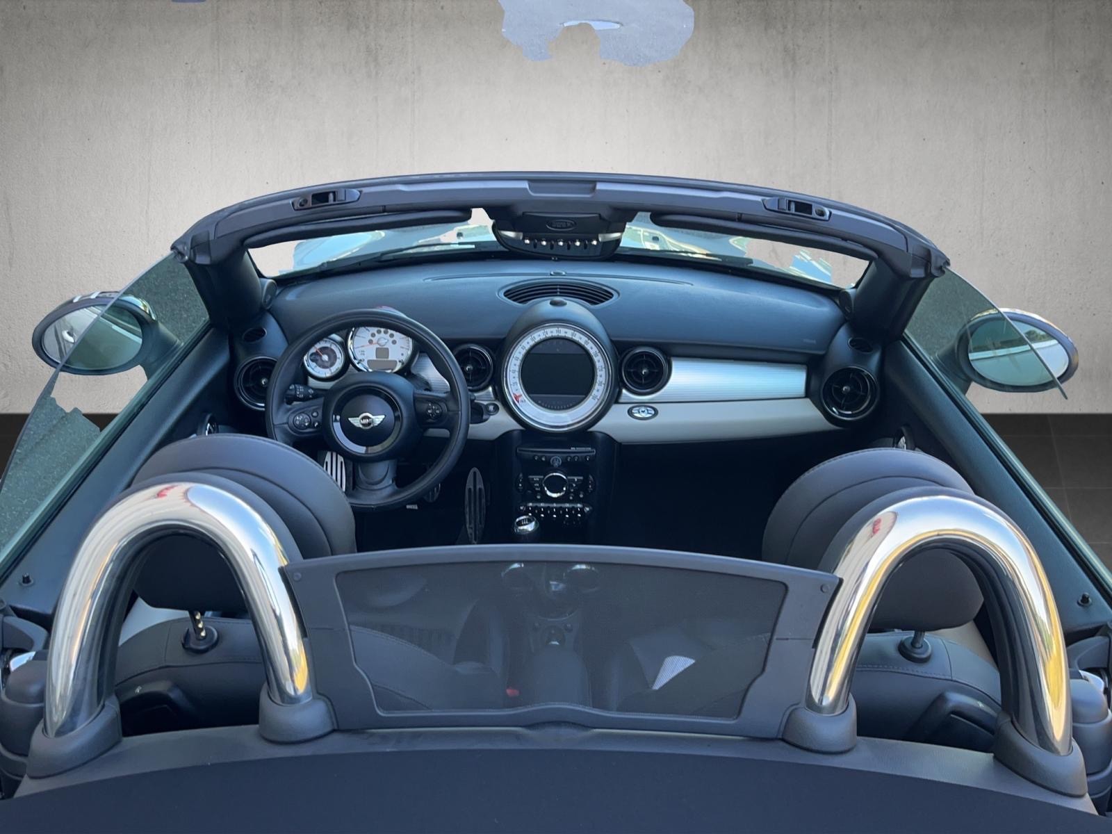 MINI Cooper S Roadster-image-7