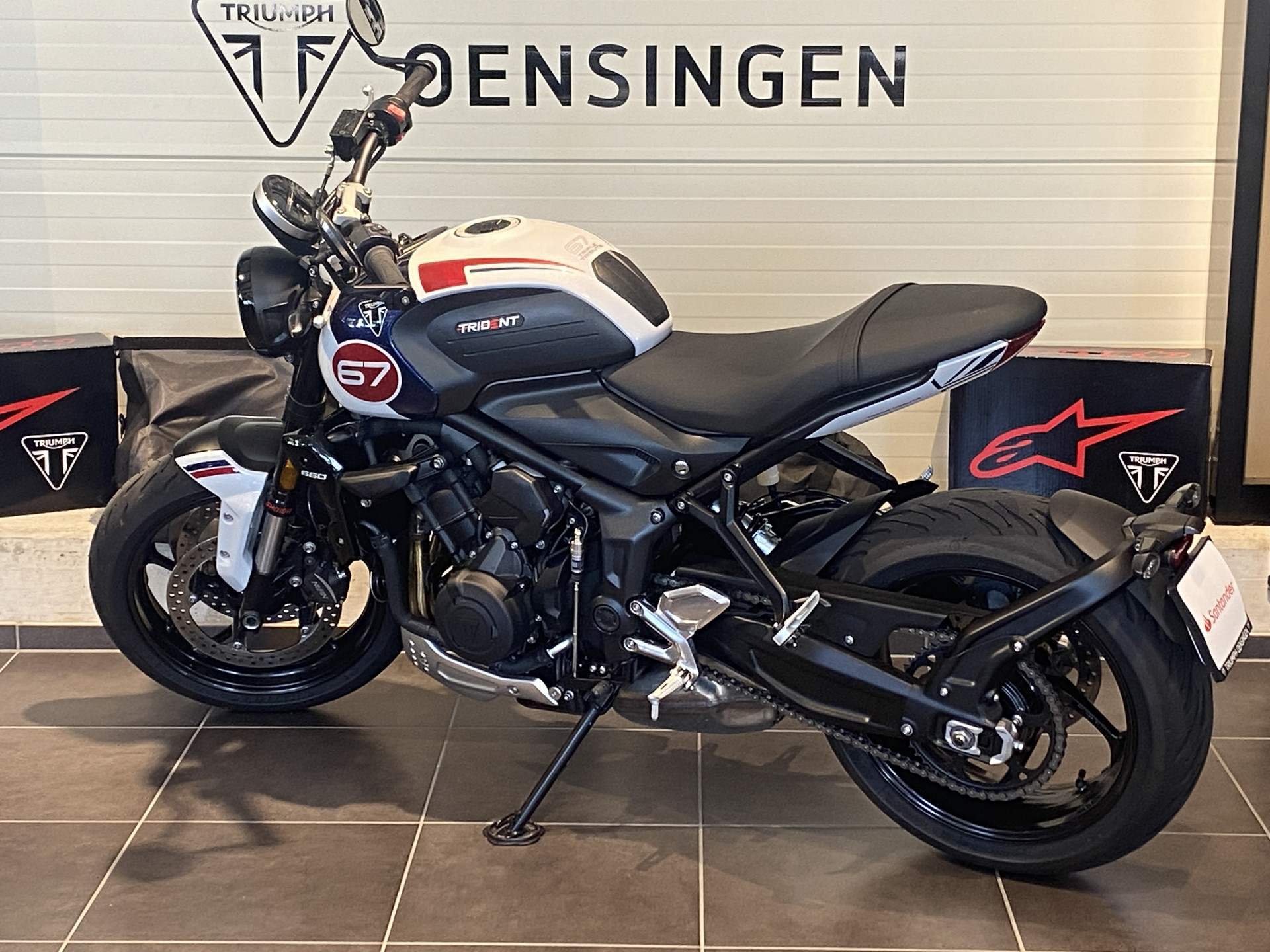 TRIUMPH Trident 660 Triple Tribute Edition-image-5