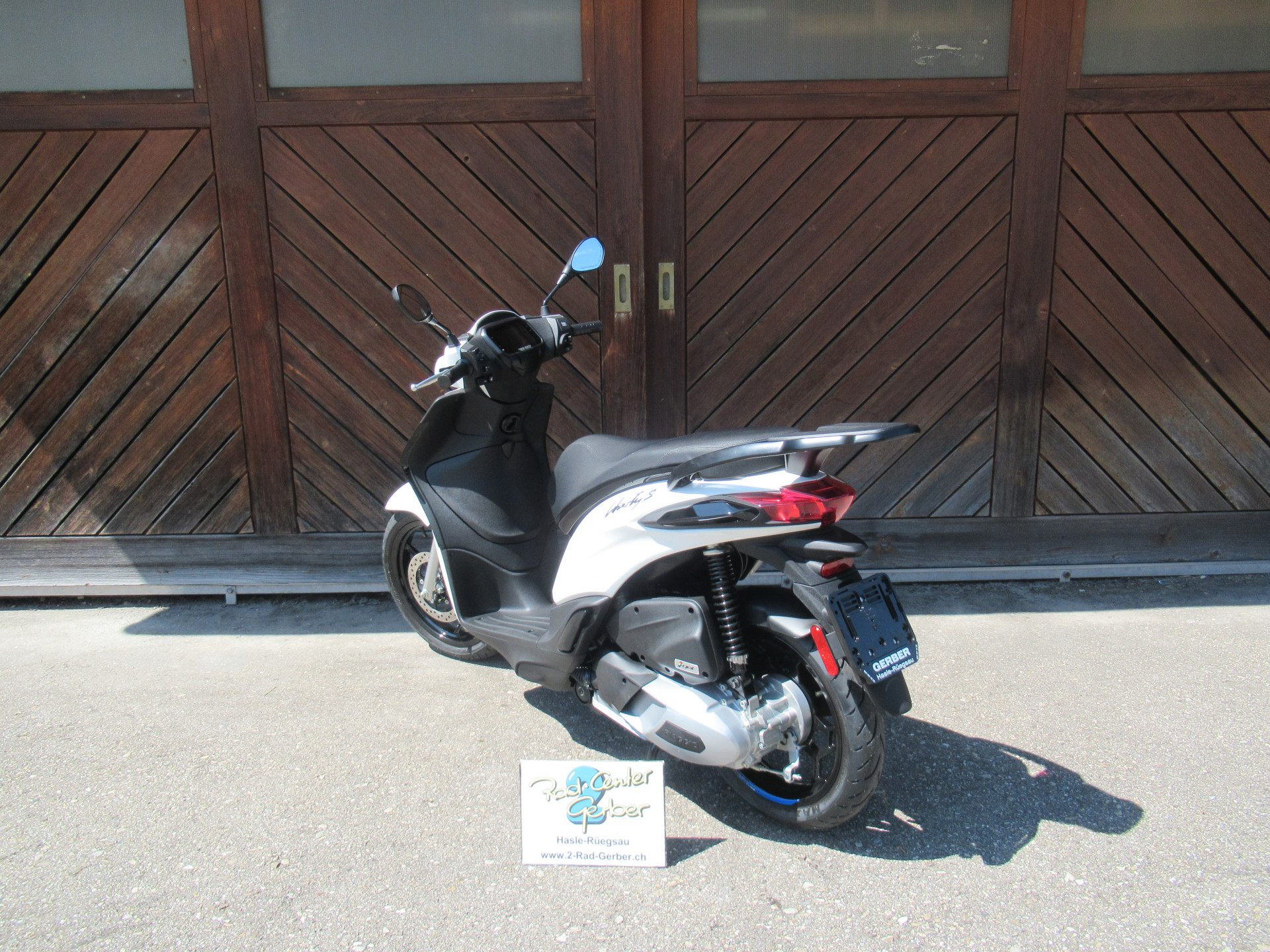 PIAGGIO Liberty 125 Sport-image-4