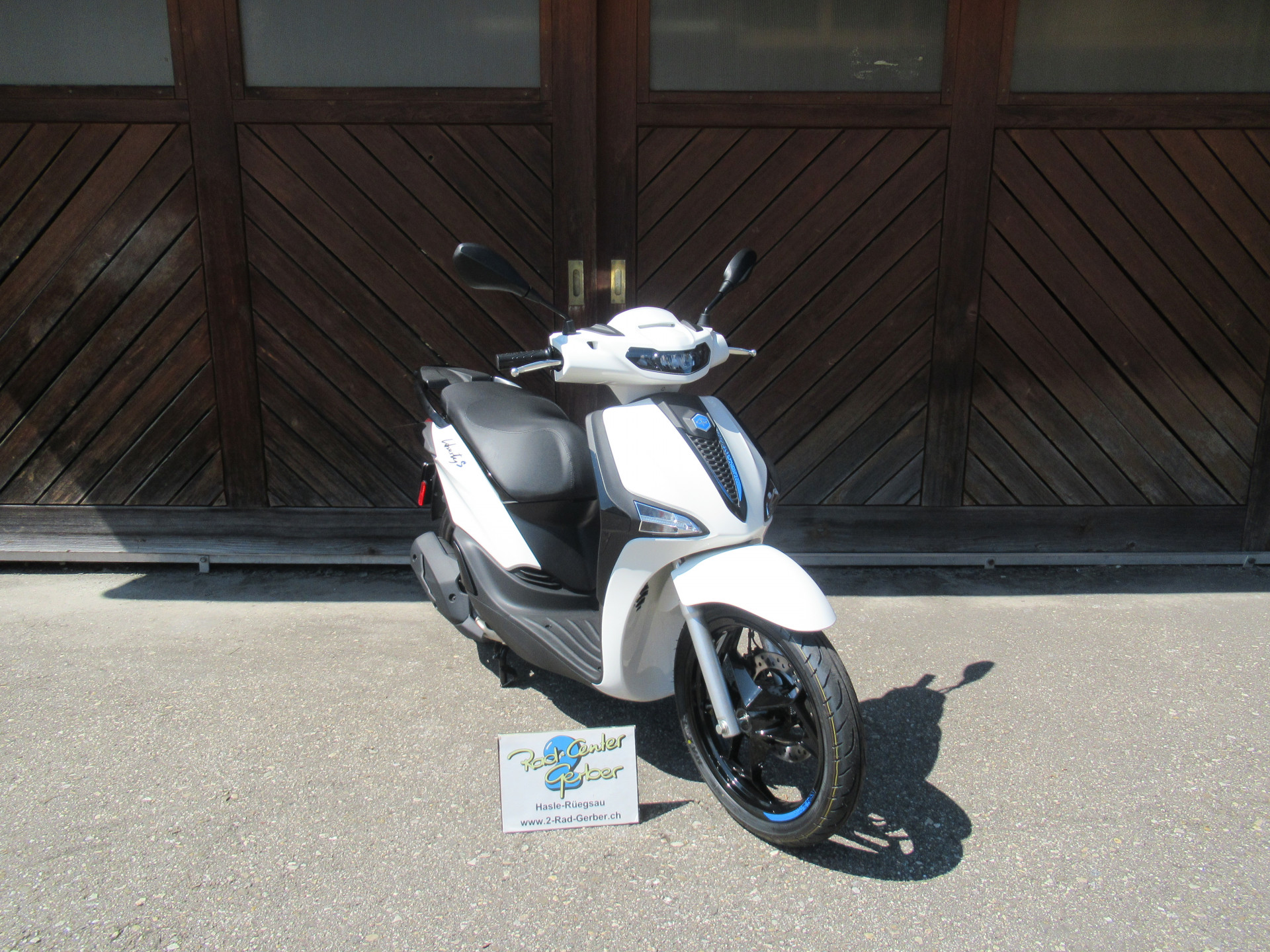 PIAGGIO Liberty 125 Sport-image-2