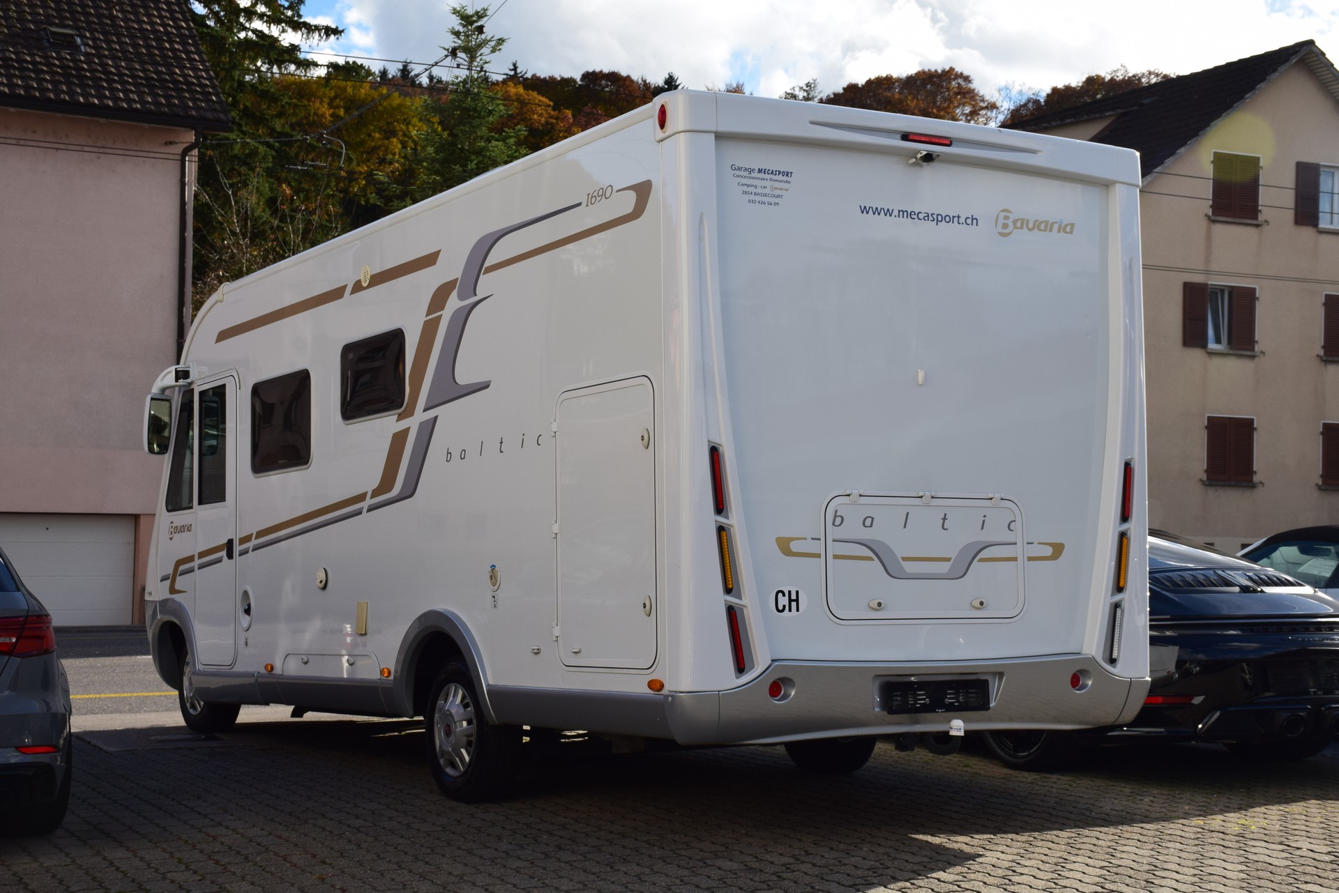 BAVARIA Fiat Bavaria Arctic XI690LG-image-4