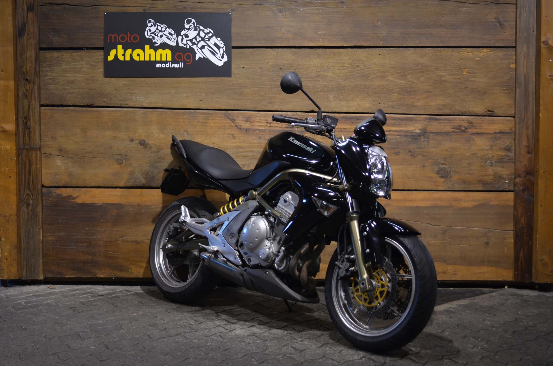 KAWASAKI ER-6n ABS