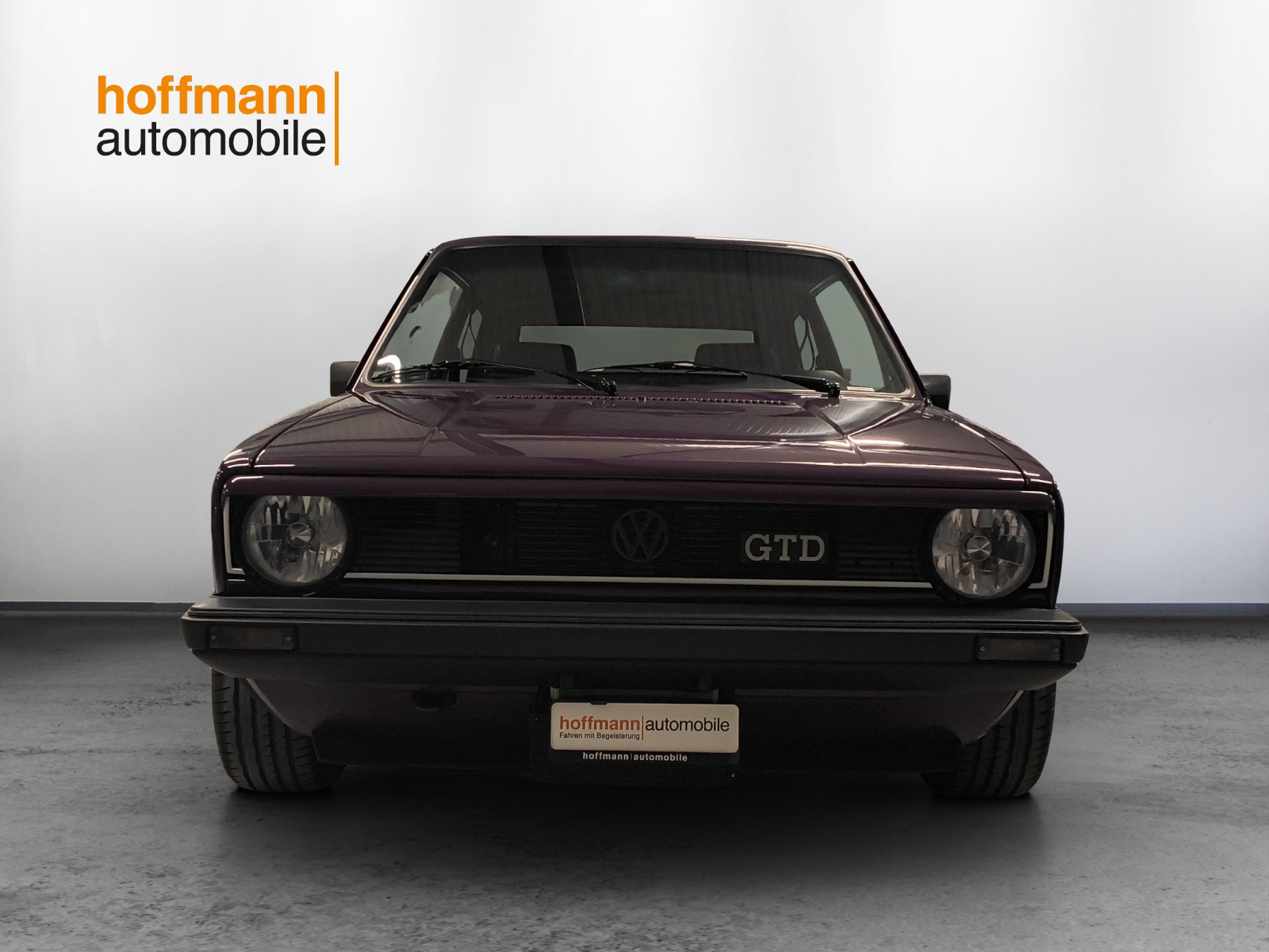VW 1.6 GTD-showroom-element-1