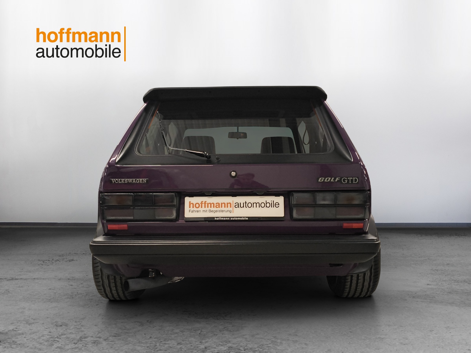 VW 1.6 GTD-showroom-element-3
