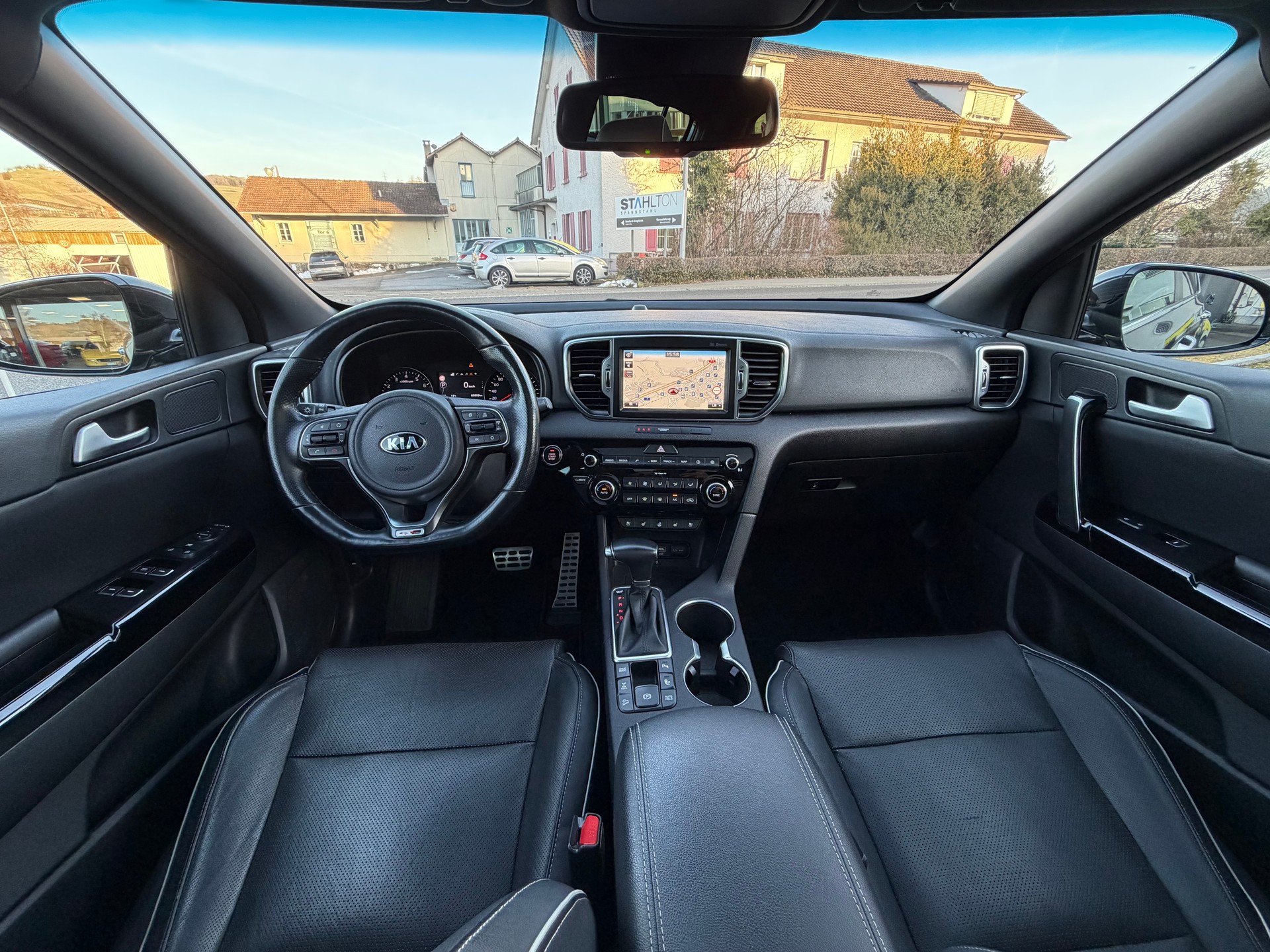 KIA Sportage 1.6 T-GDi Style GT-Line-image-22