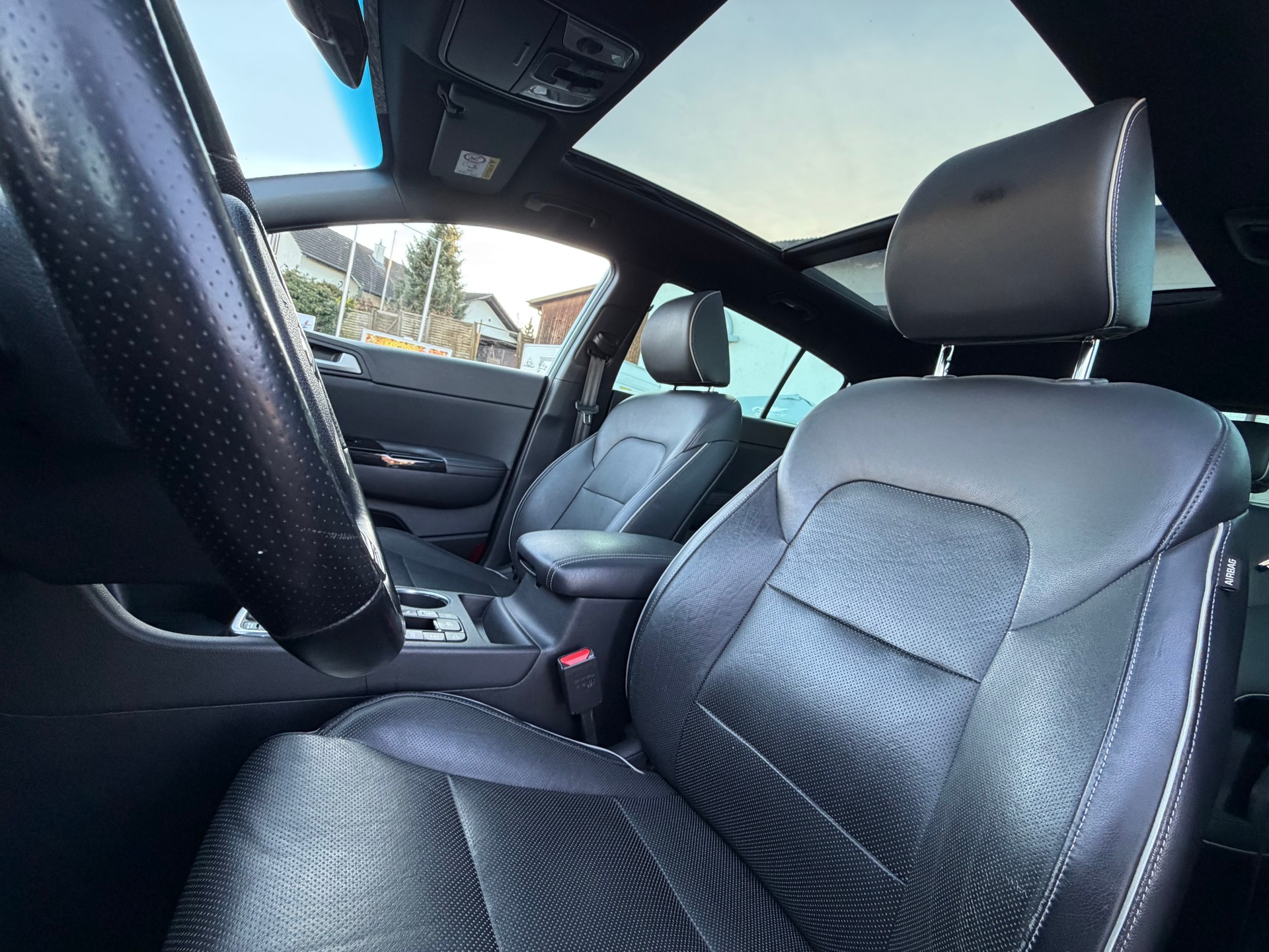 KIA Sportage 1.6 T-GDi Style GT-Line-image-14